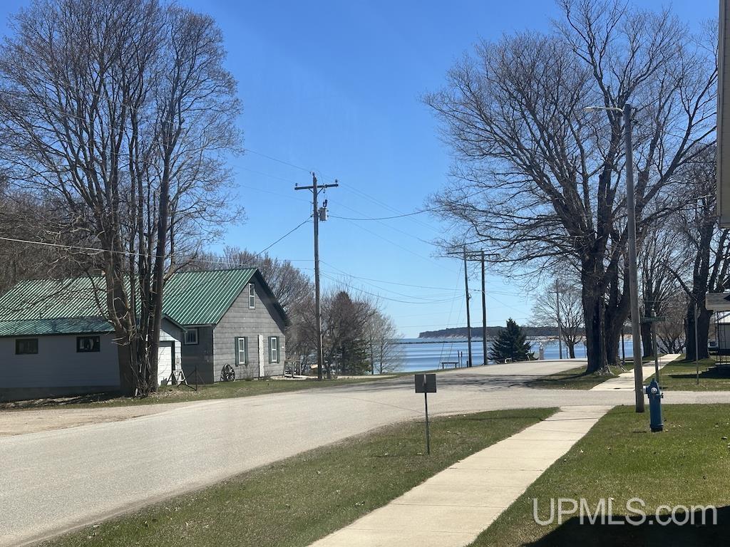 property viewer photo 2