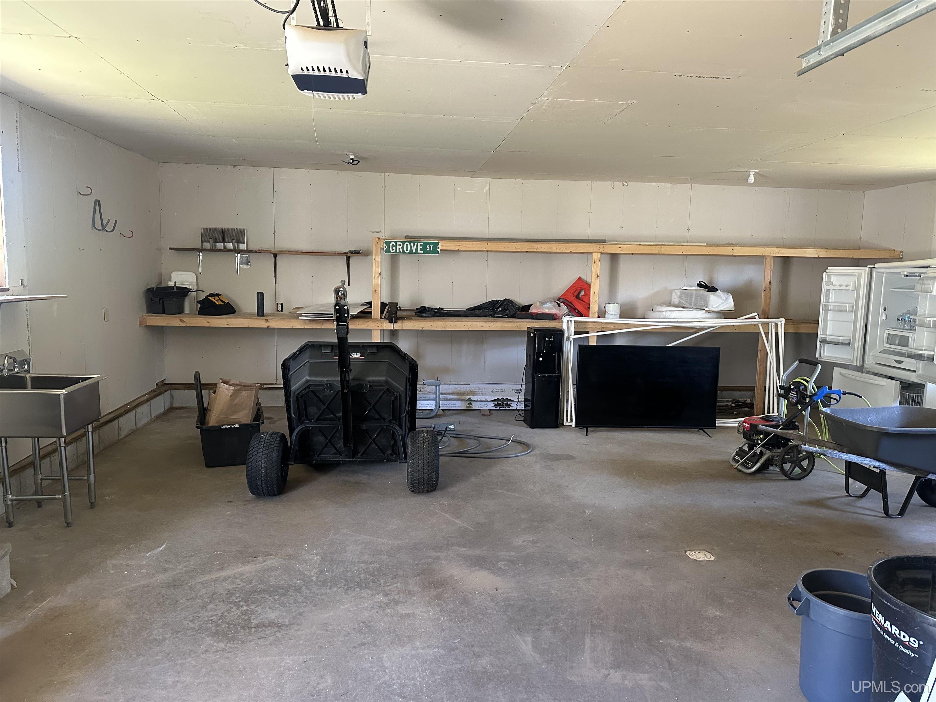 main property photo 73