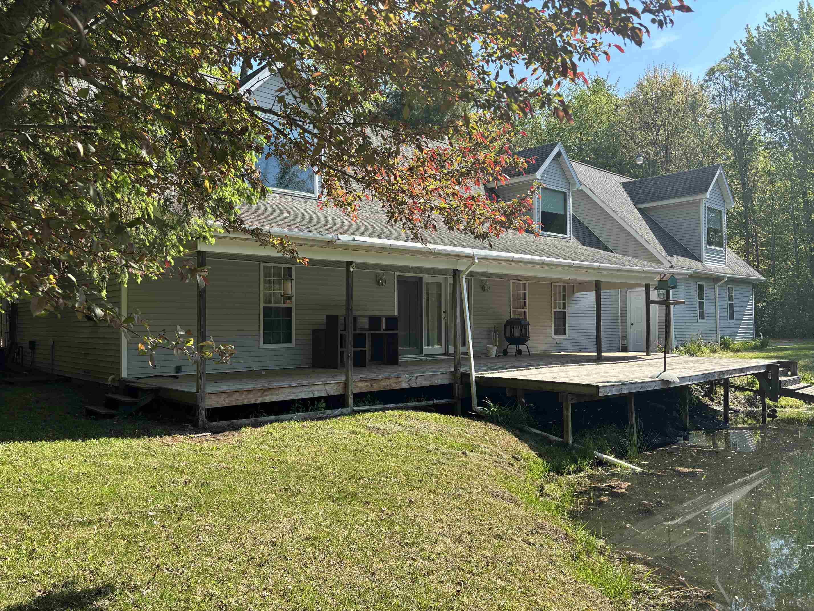 main property photo 5