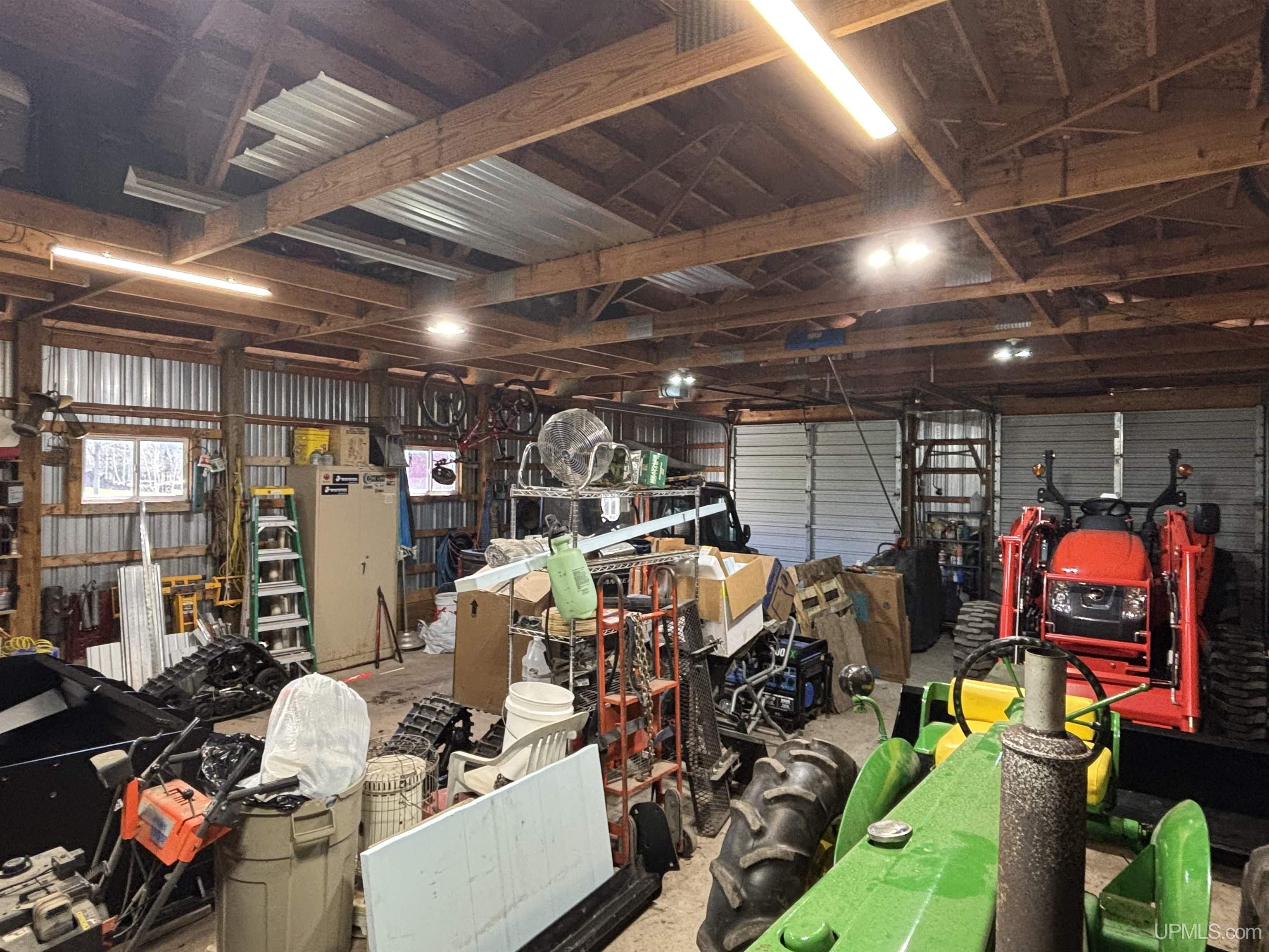 main property photo 44