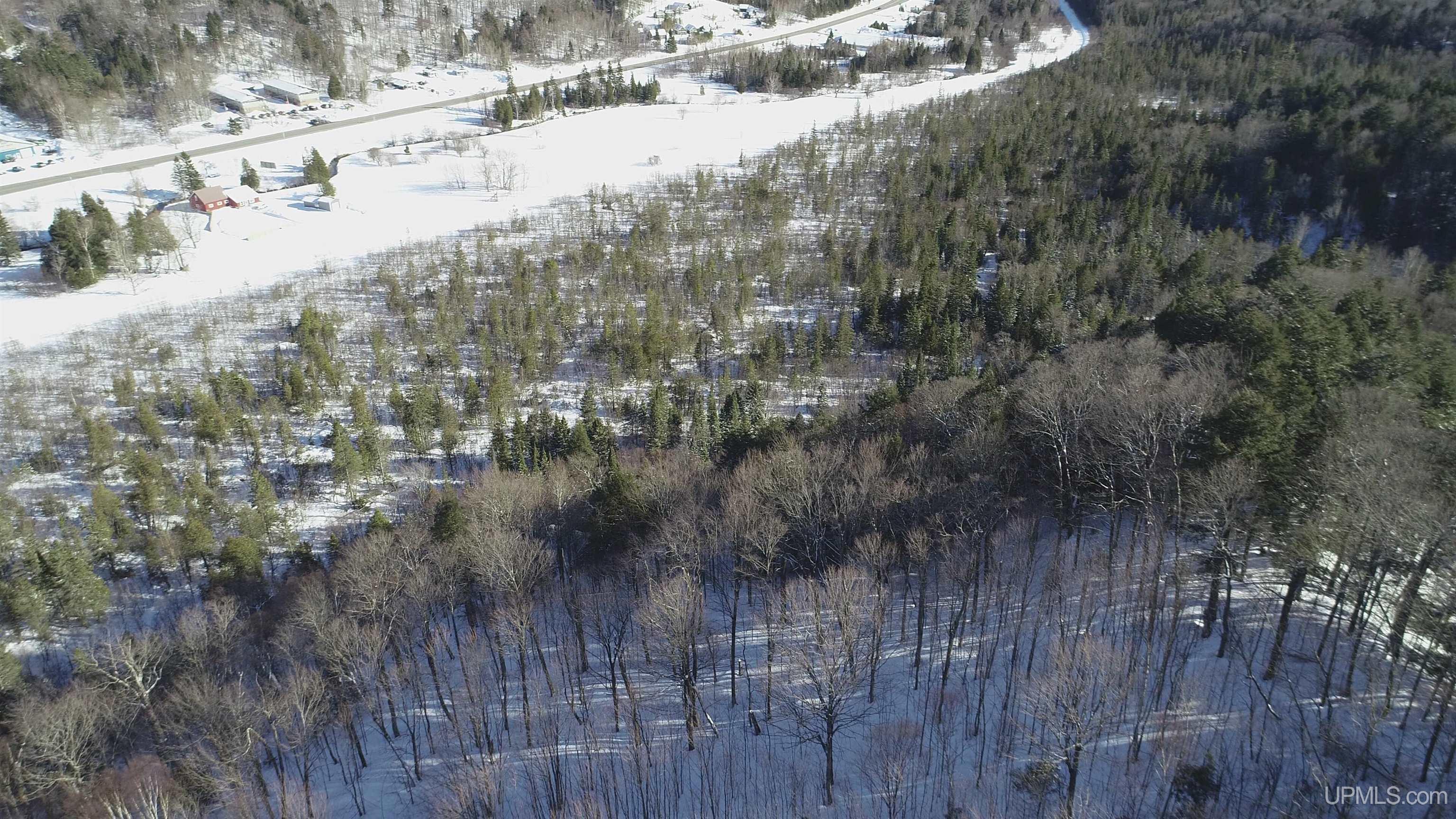 main property photo 9