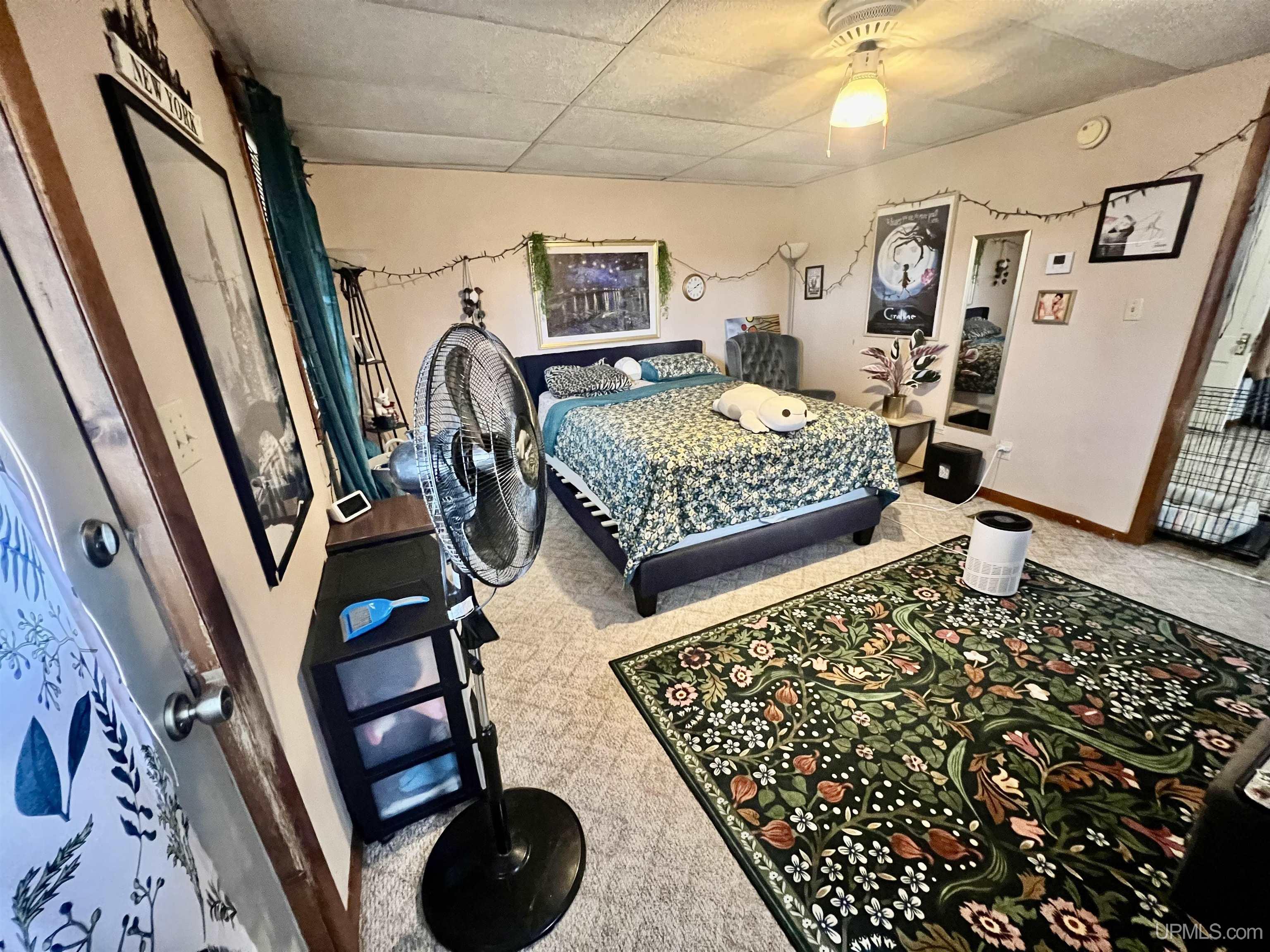 main property photo 18