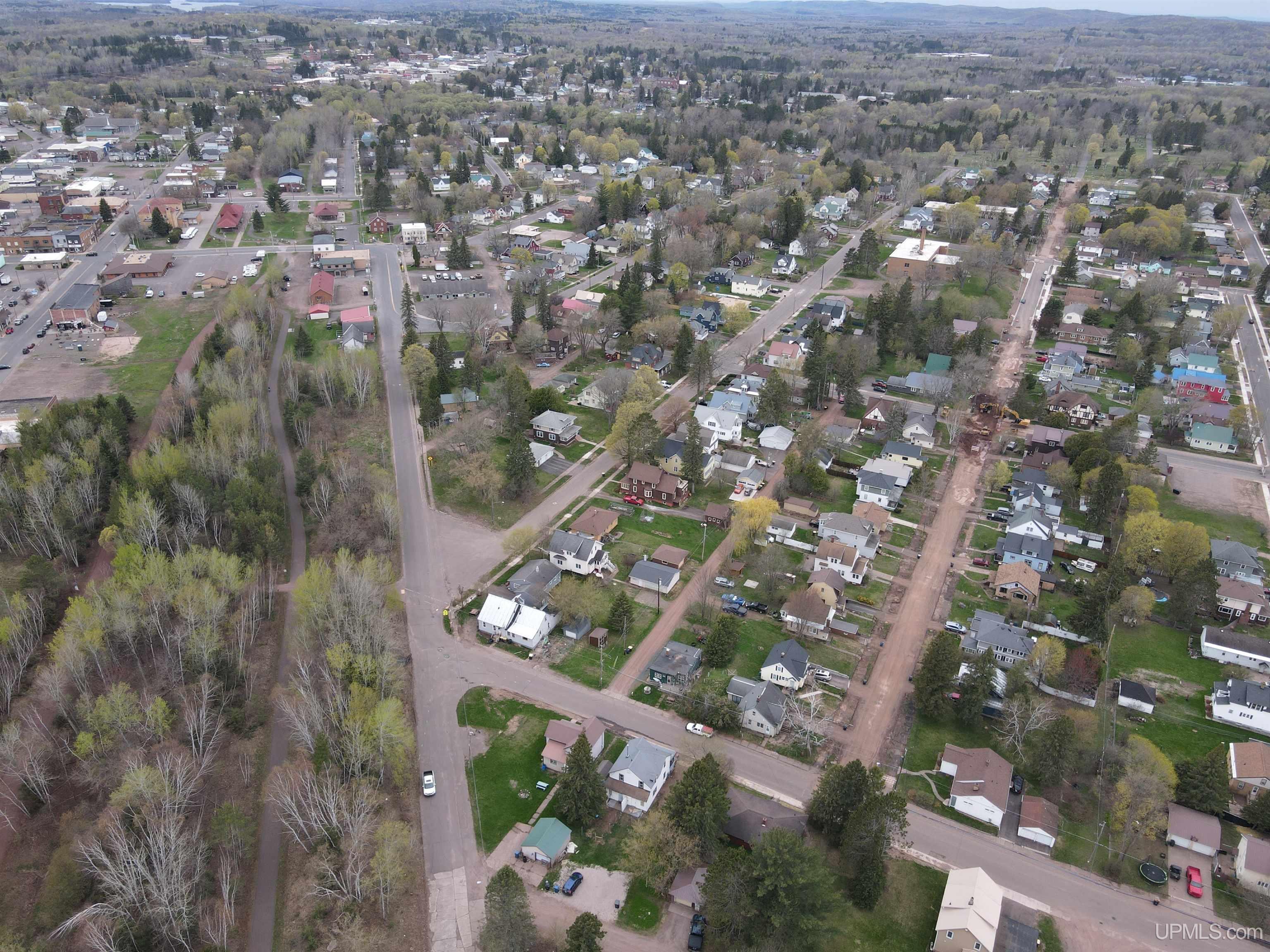 main property photo 50