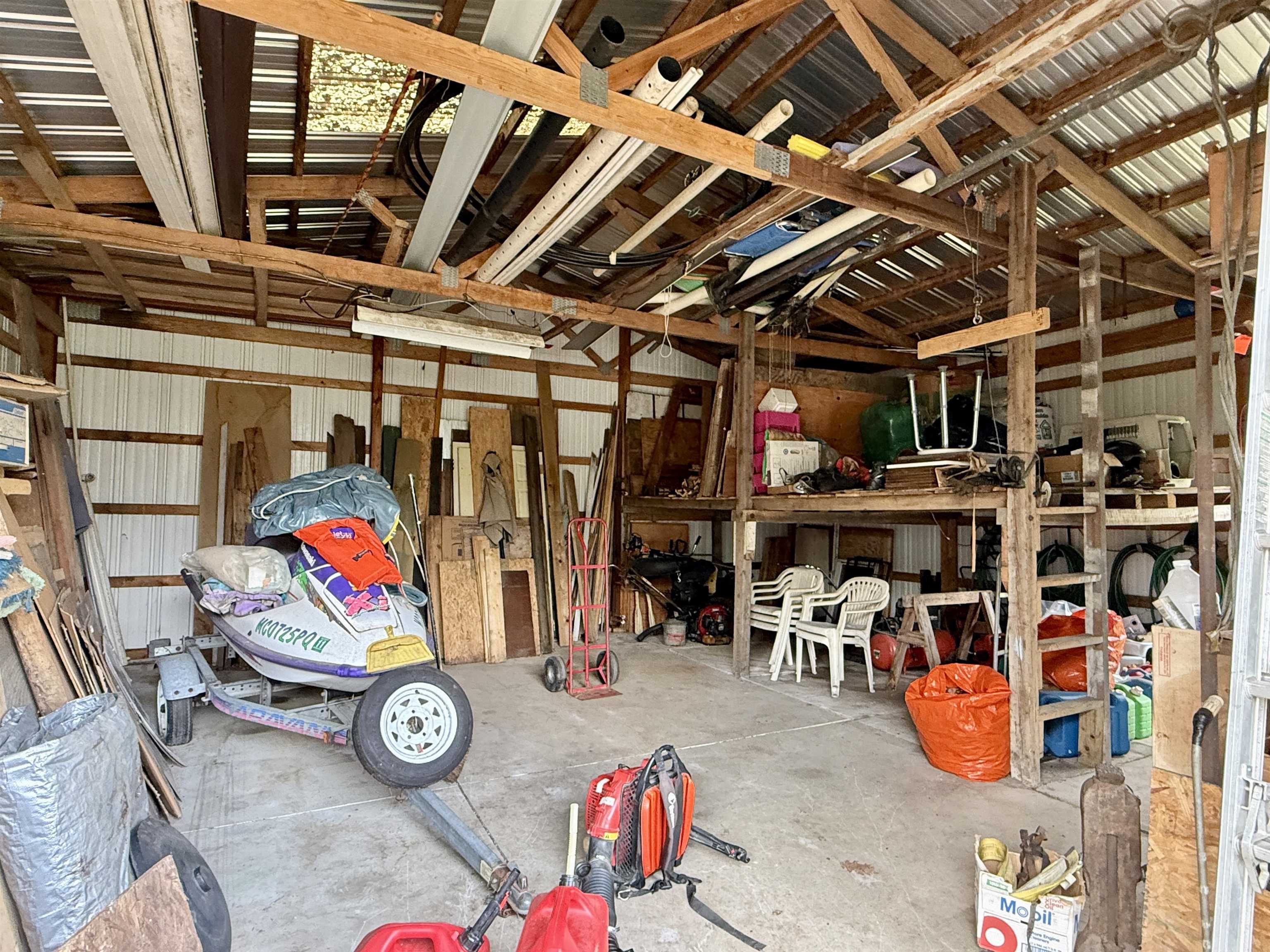 main property photo 49