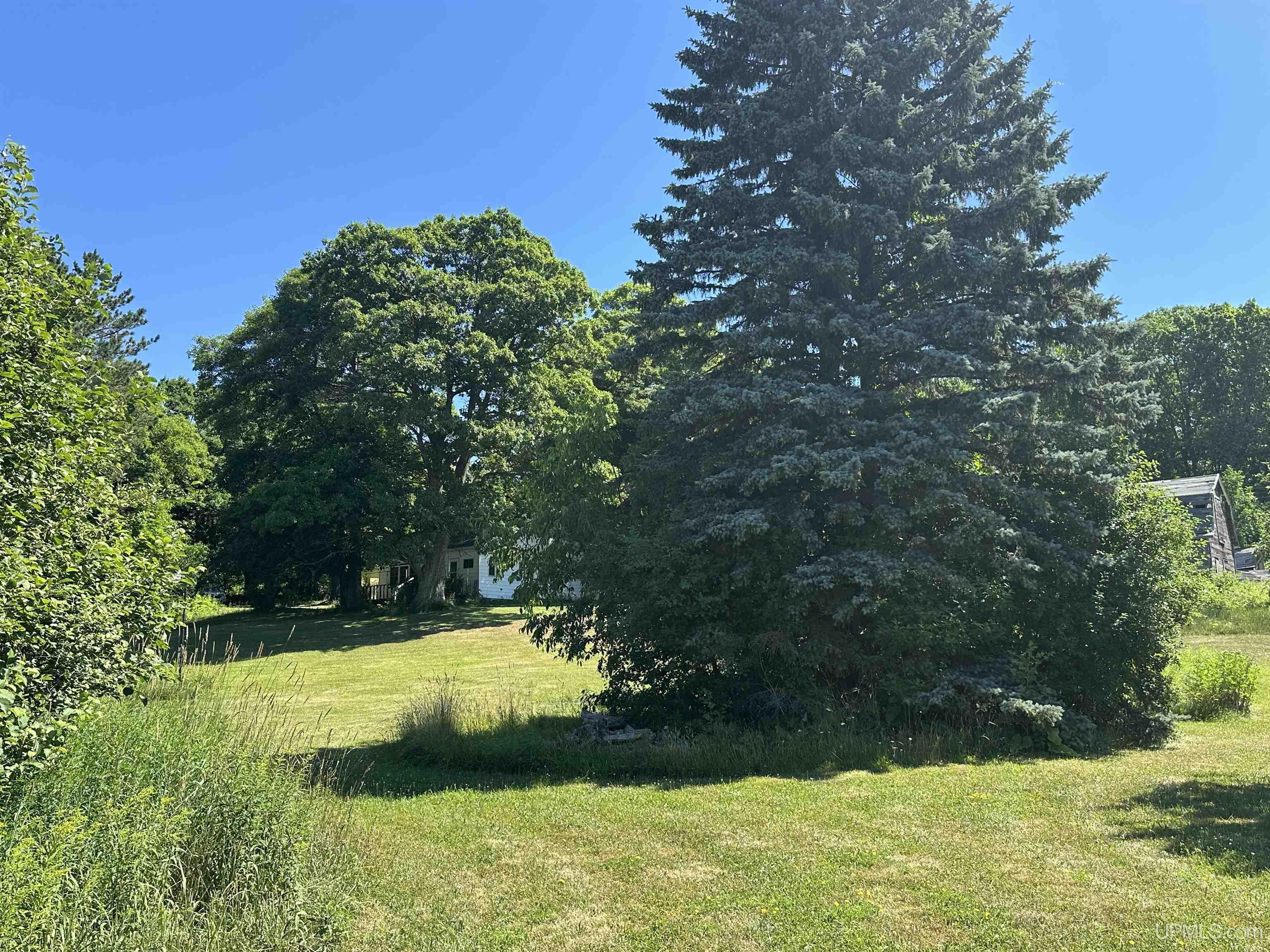 main property photo 50