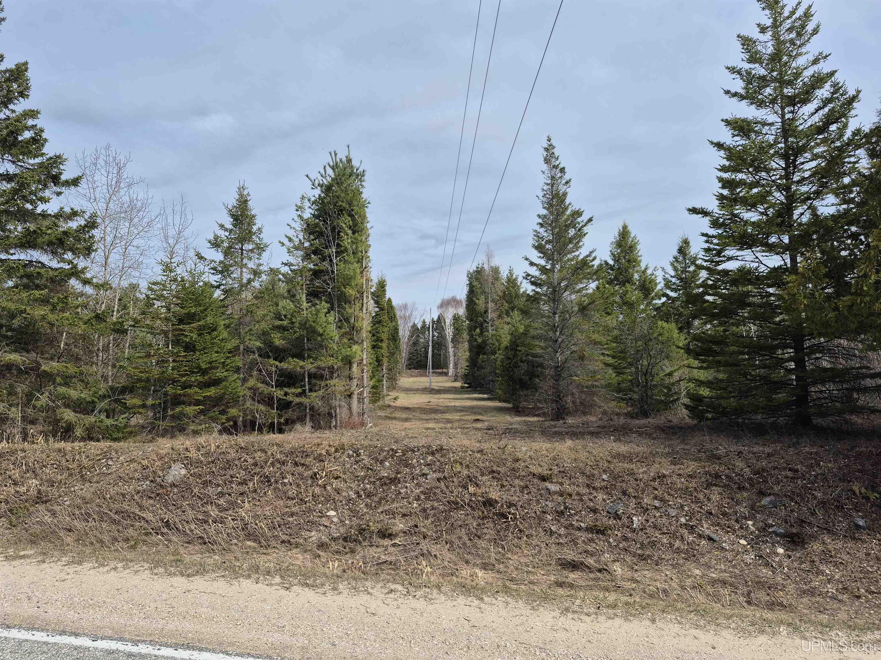 main property photo 13