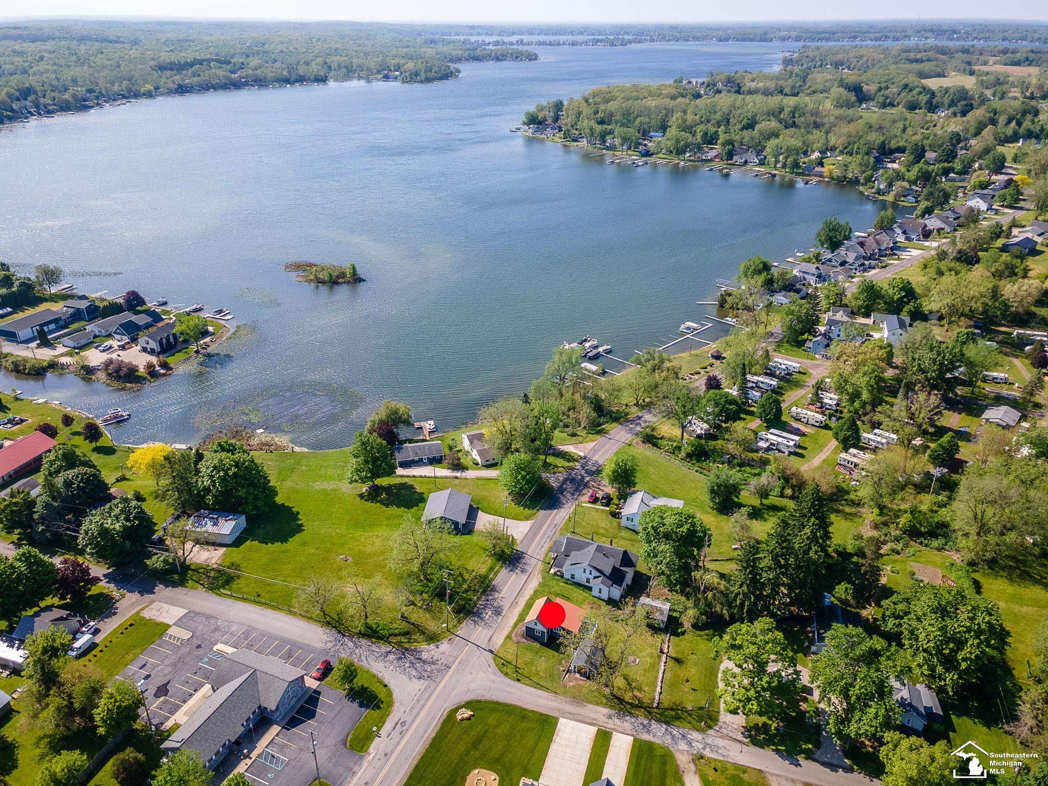 main property photo 38