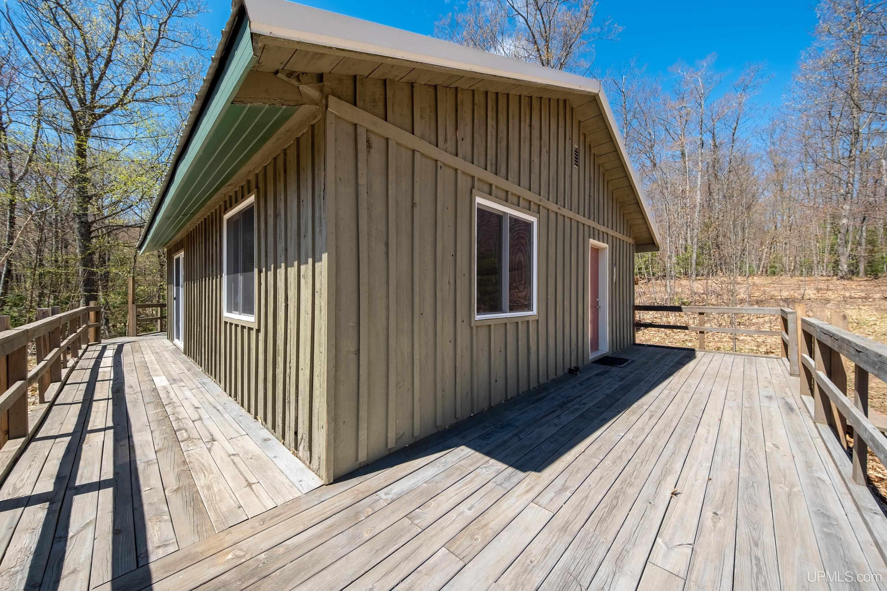 main property photo 29