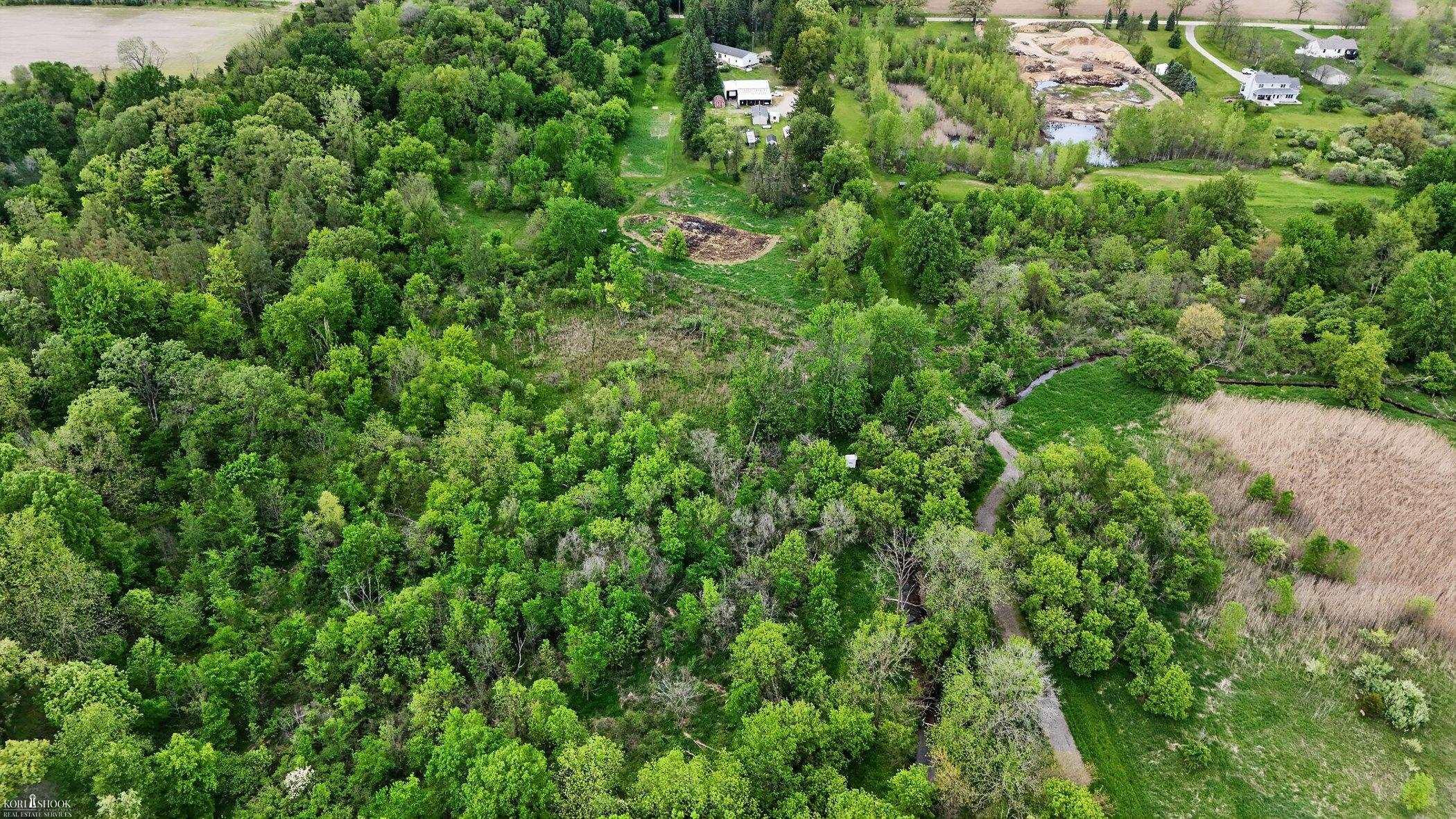 main property photo 46