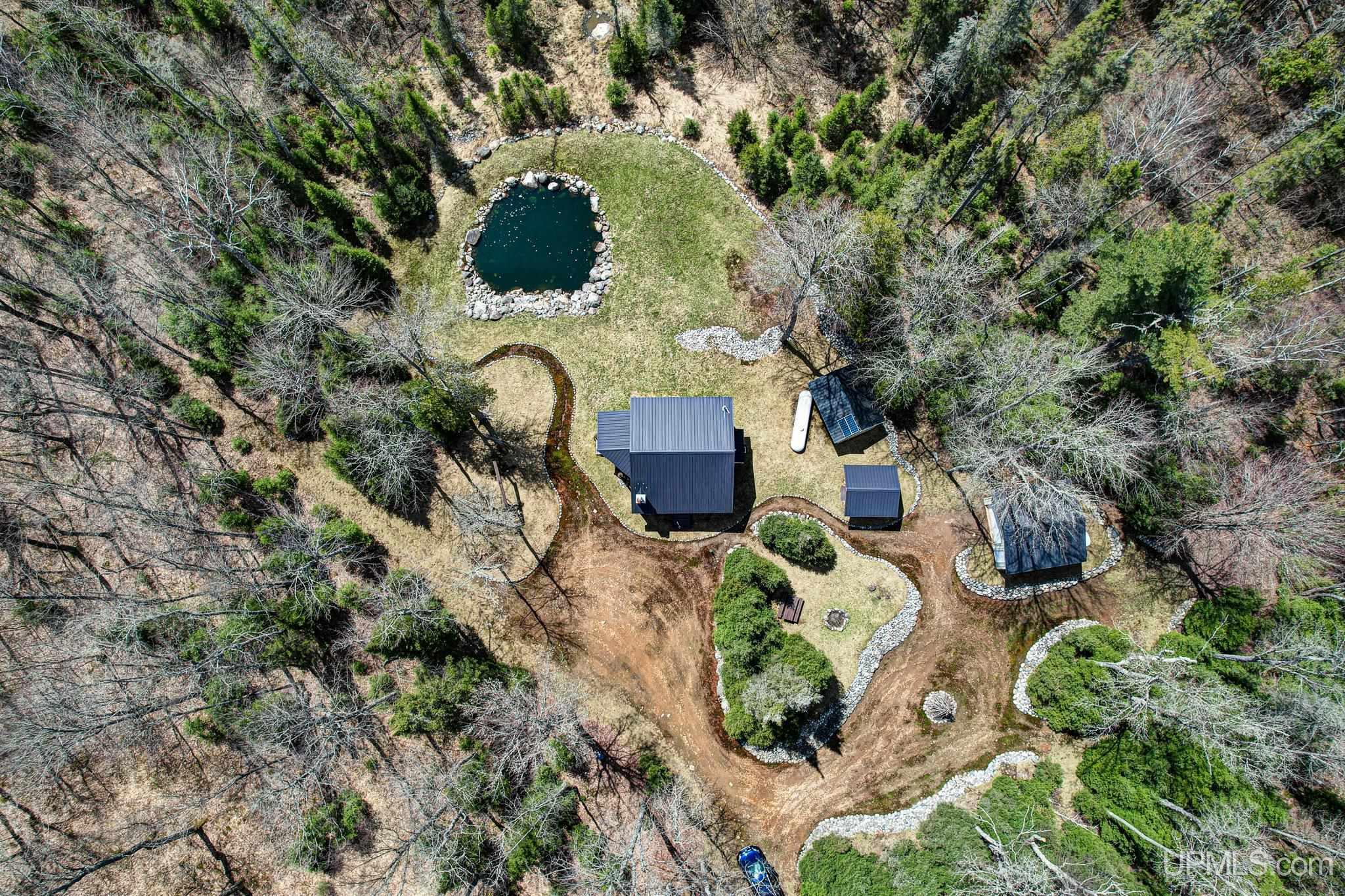 main property photo 27