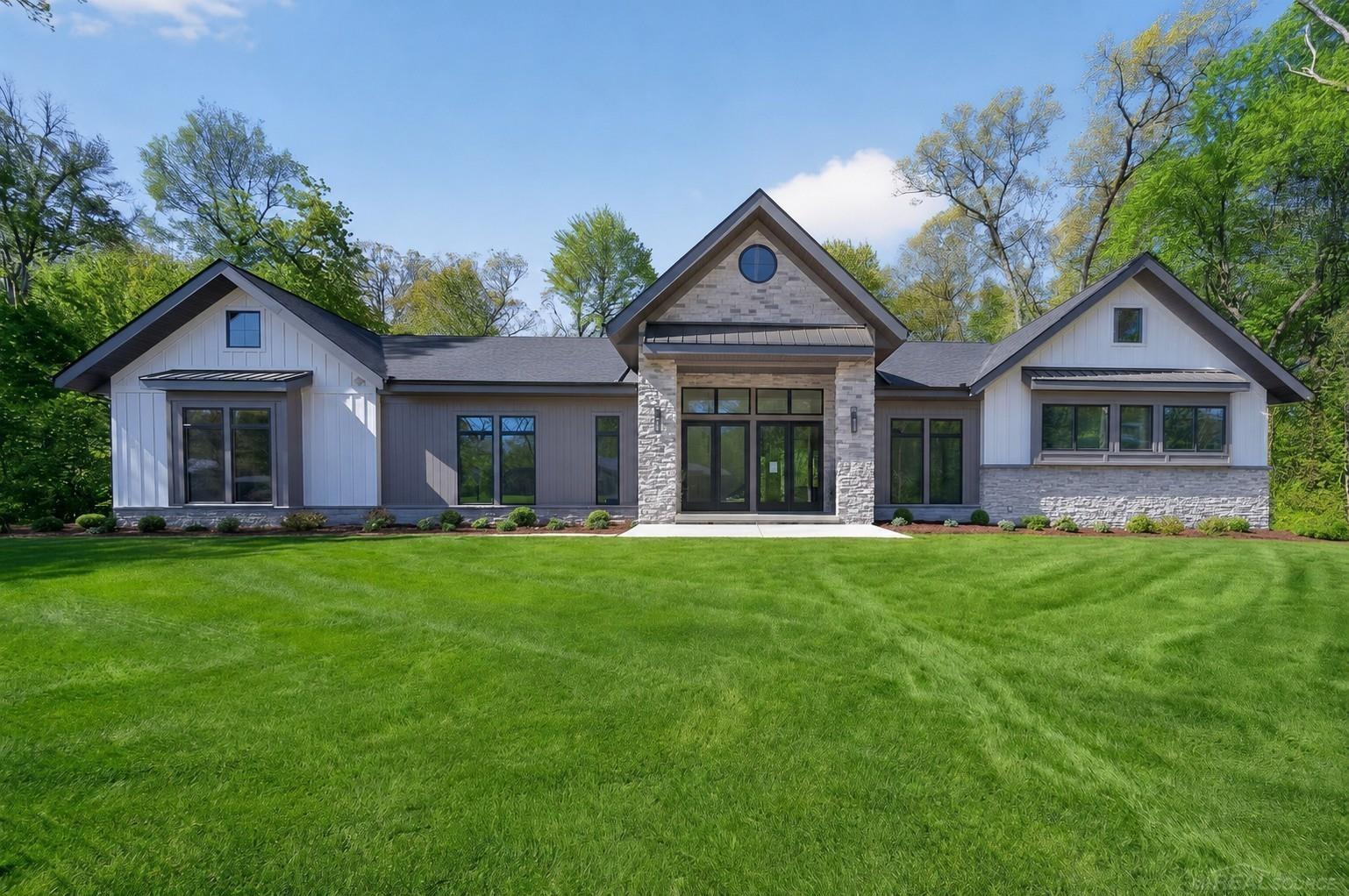 main property photo 0