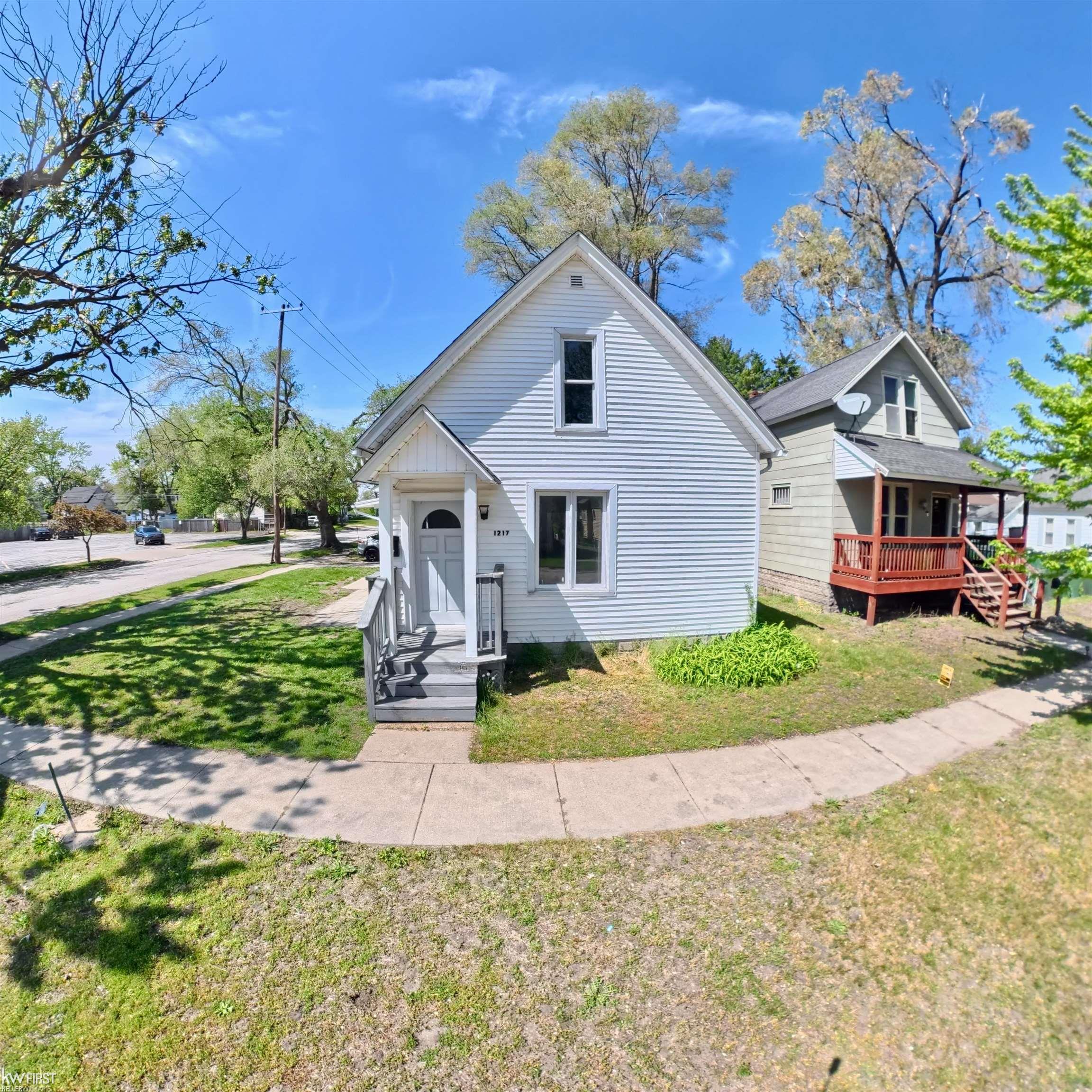 main property photo 1