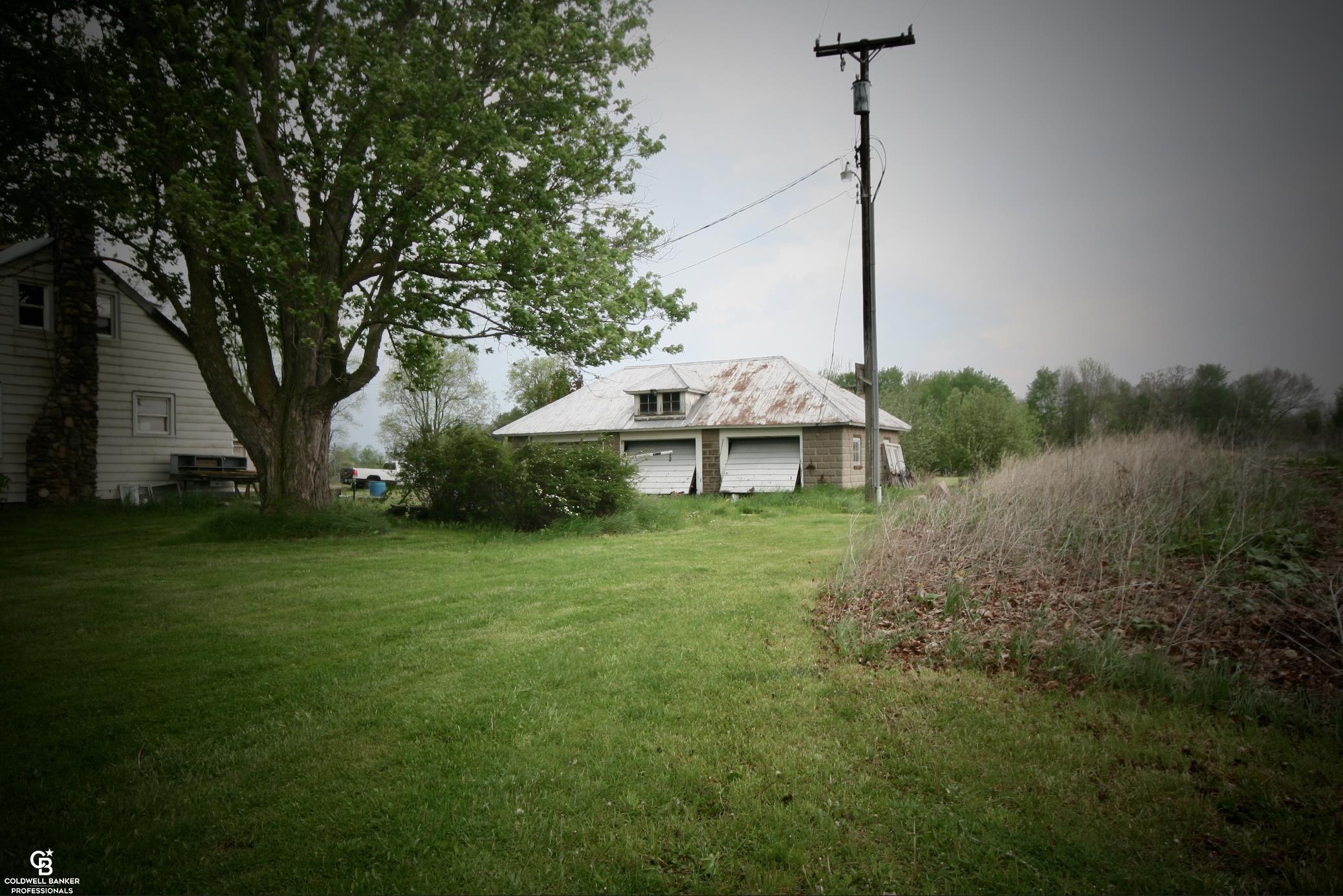 main property photo 11