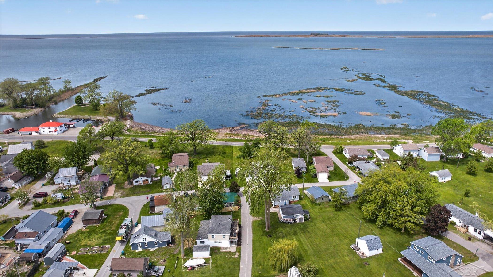main property photo 22