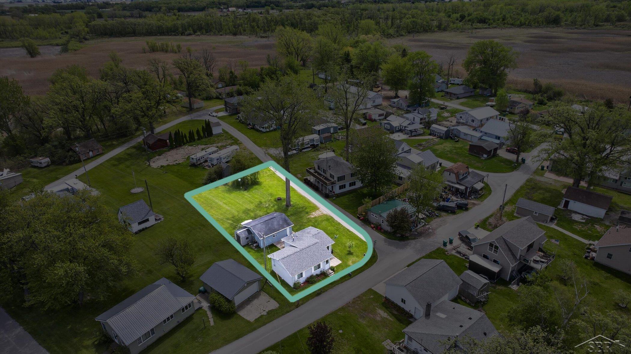 main property photo 35