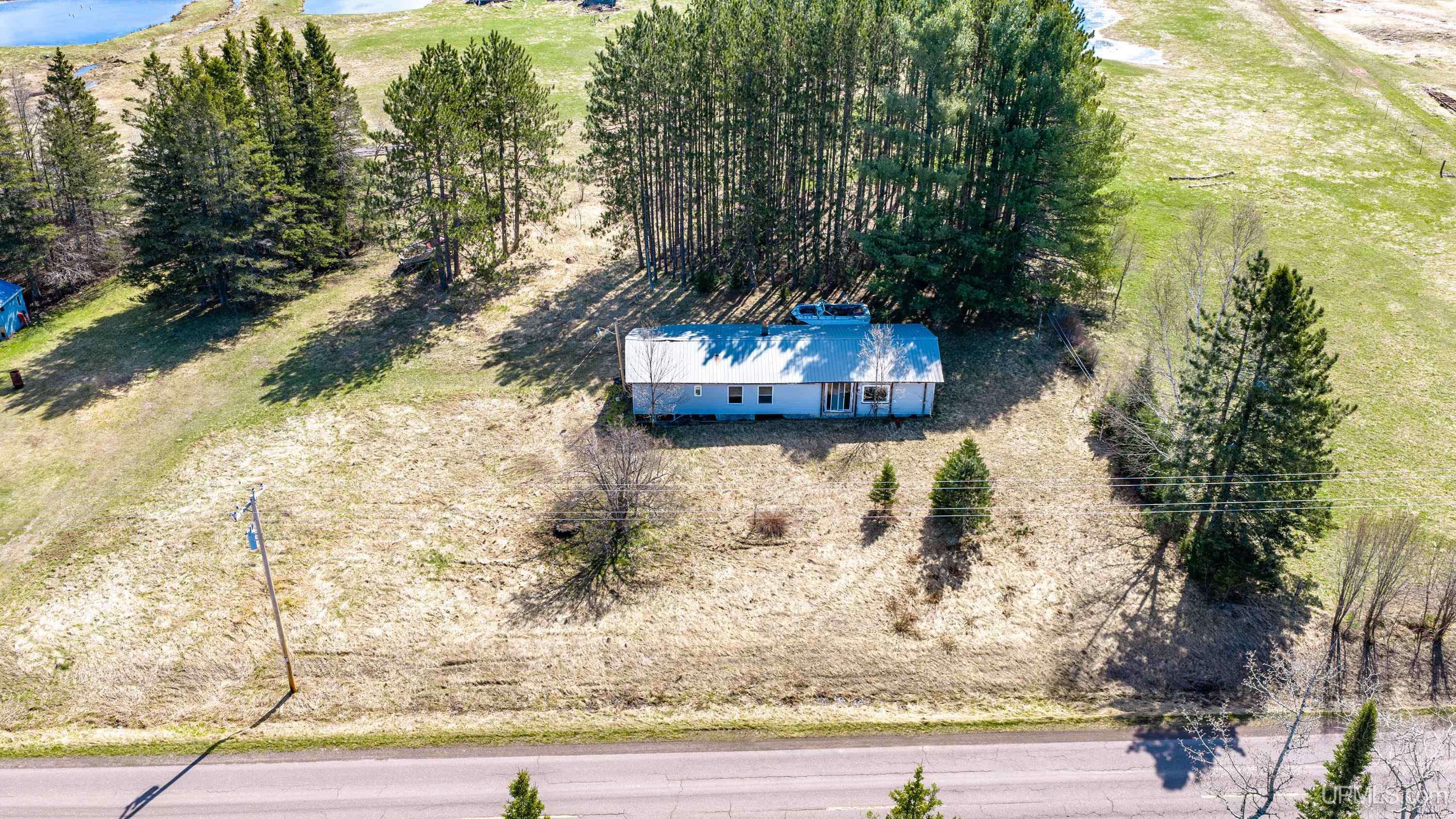 main property photo 50