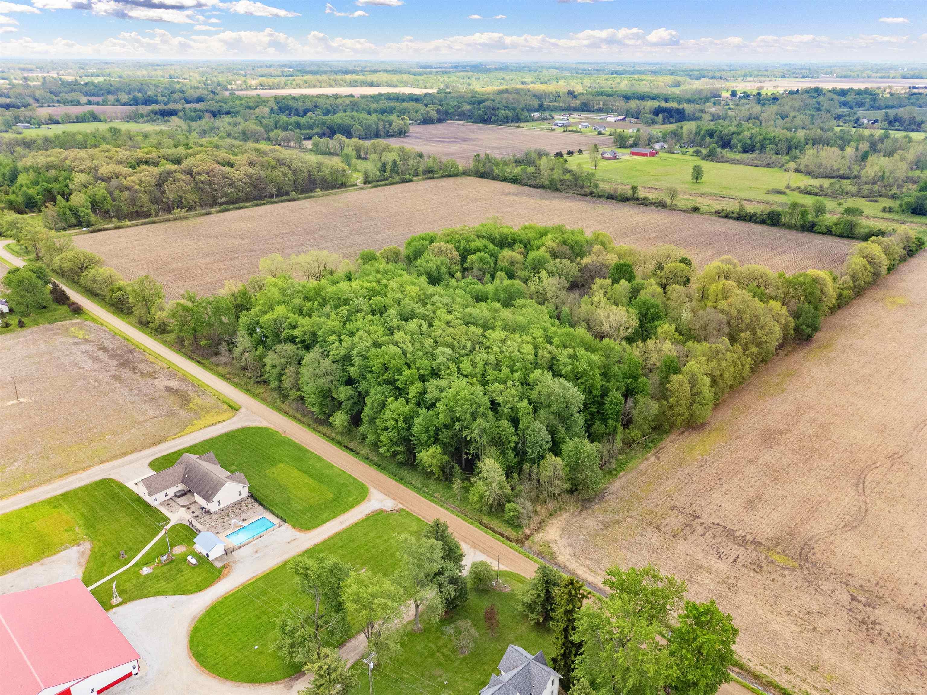 main property photo 4