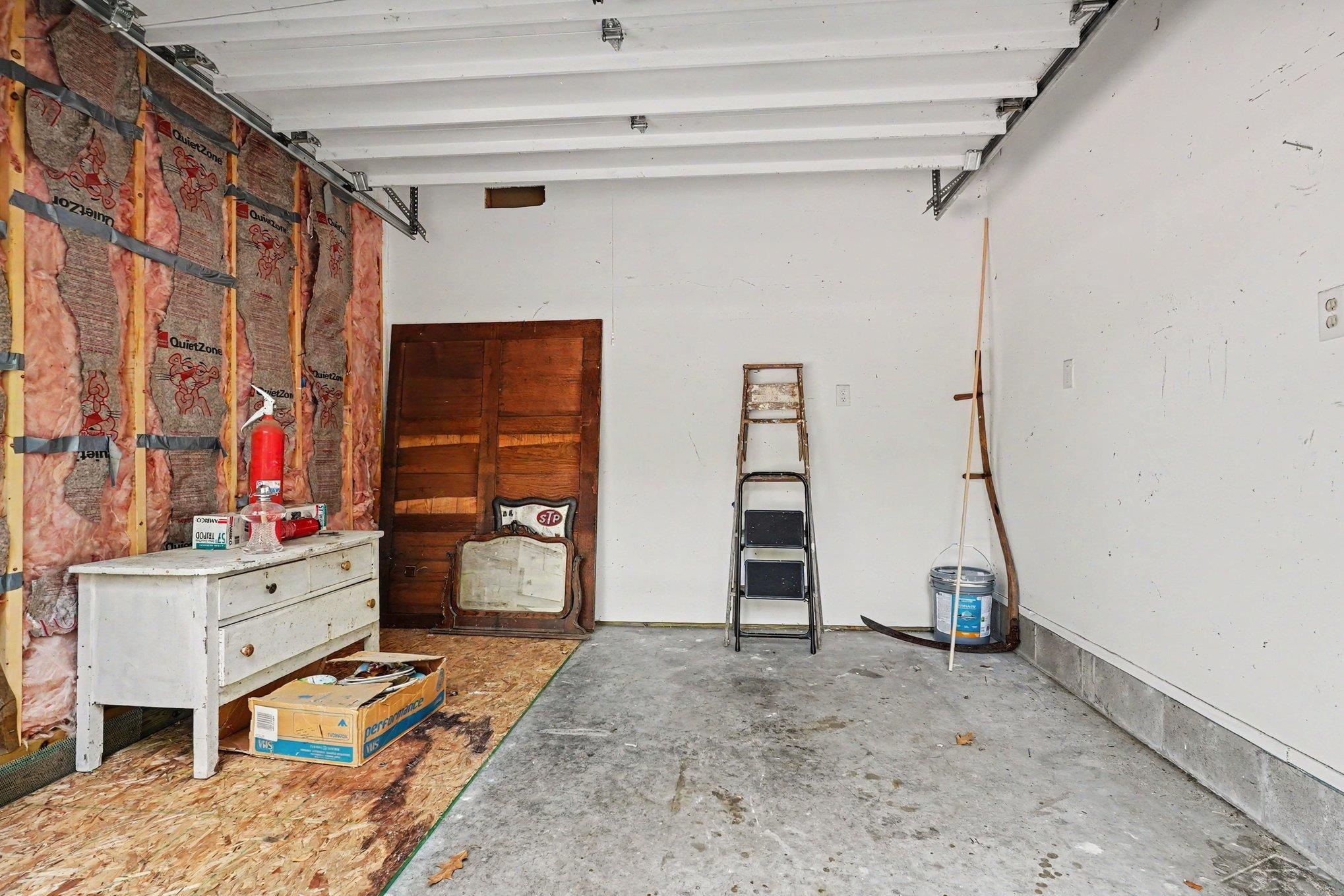 main property photo 65