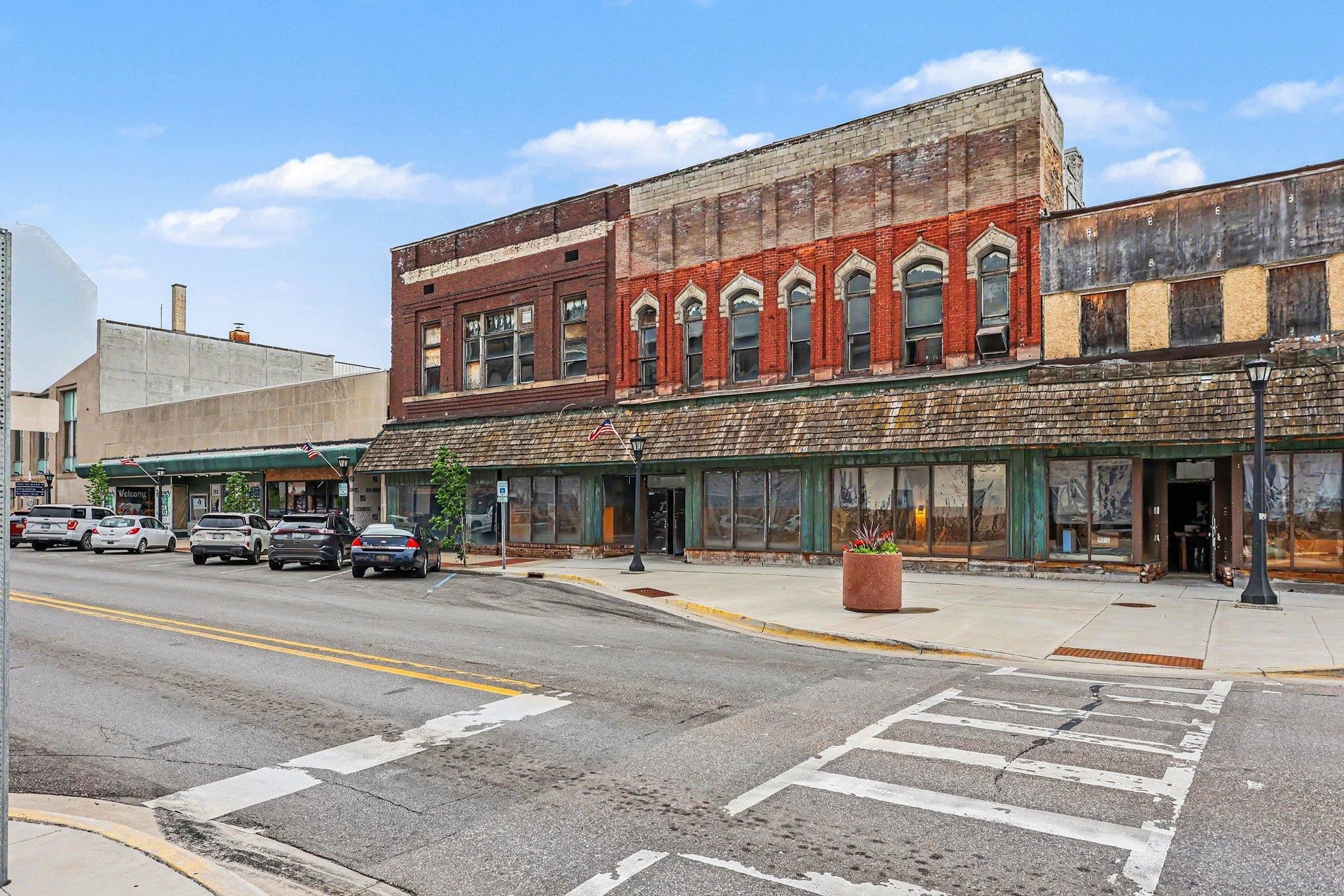 main property photo 4