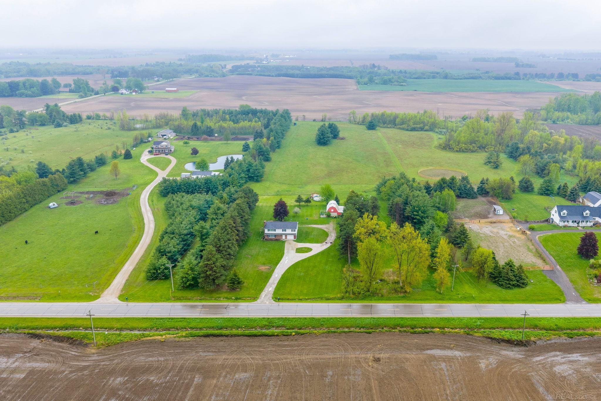 main property photo 4