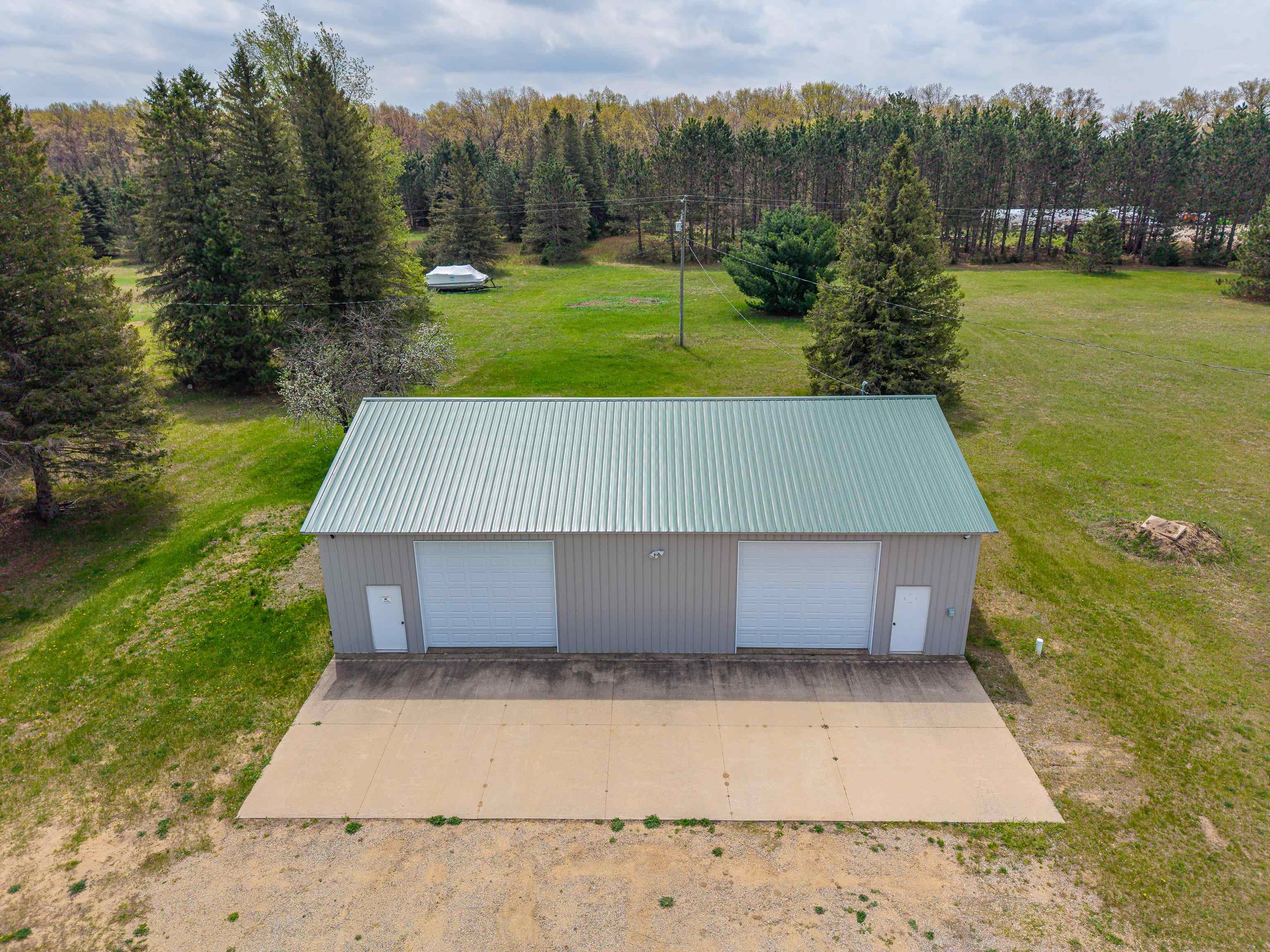 main property photo 0