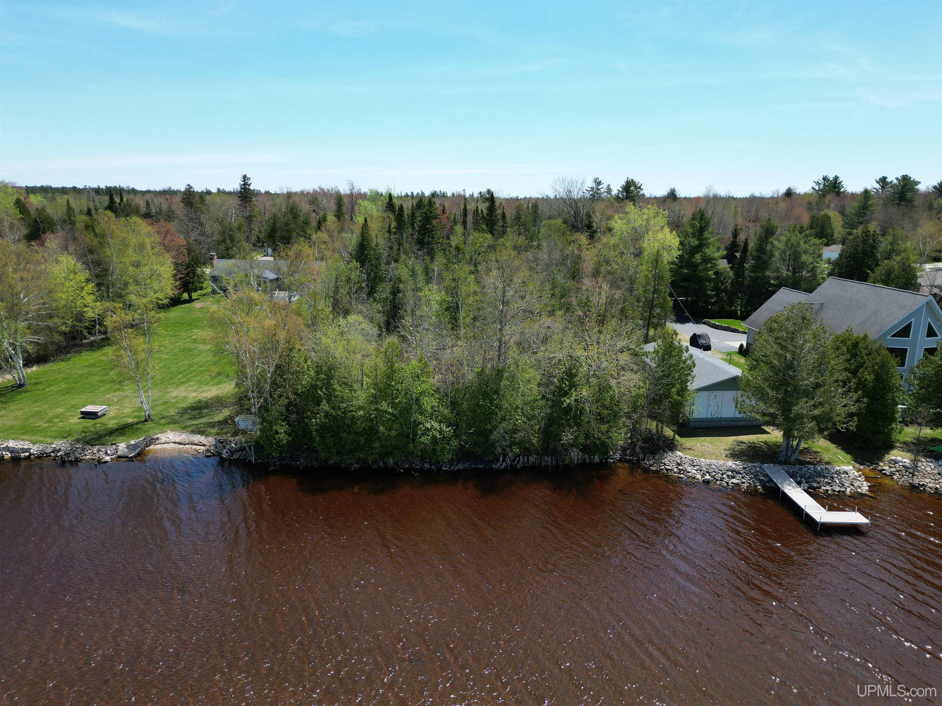 main property photo 7