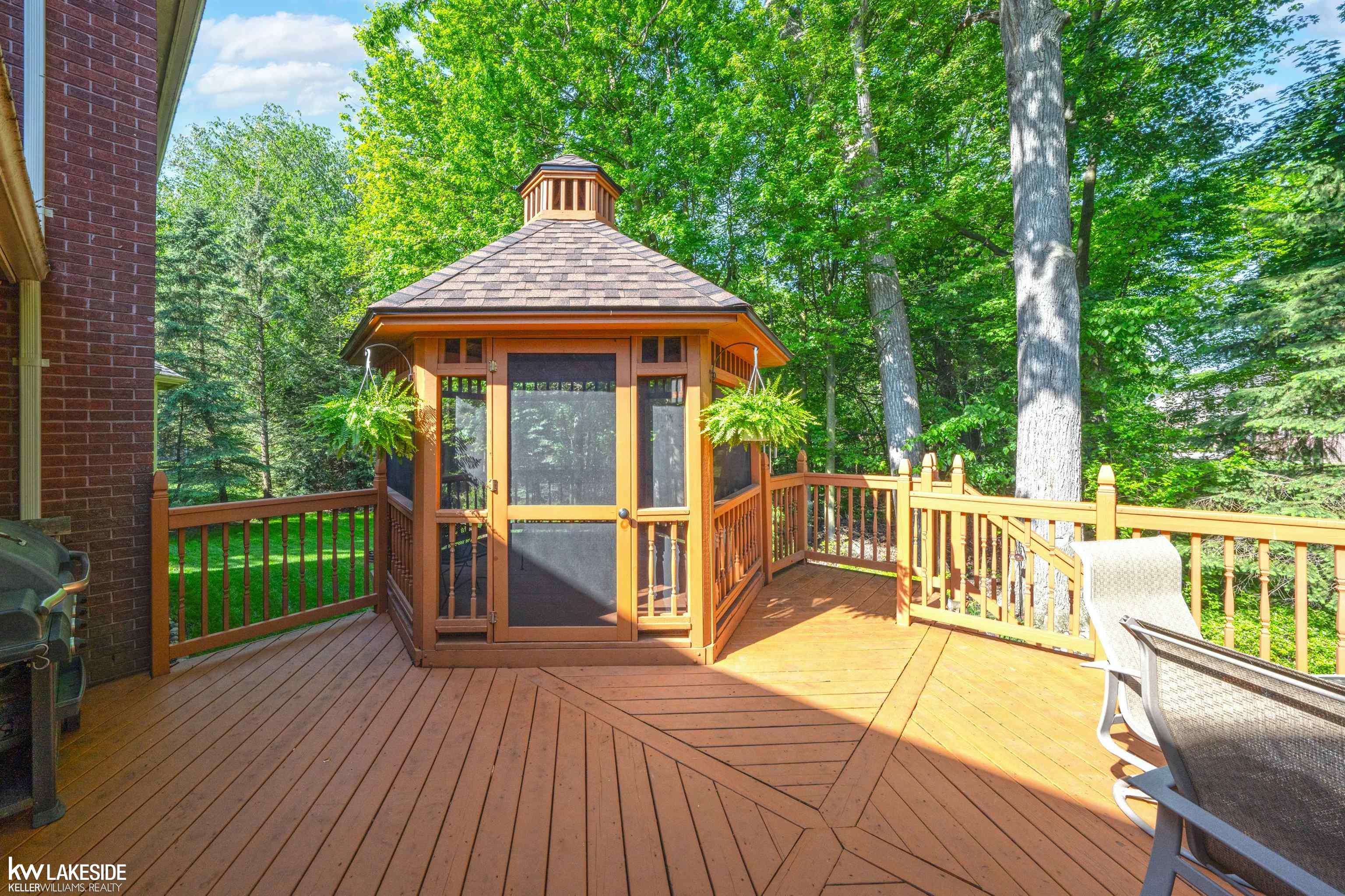 main property photo 71