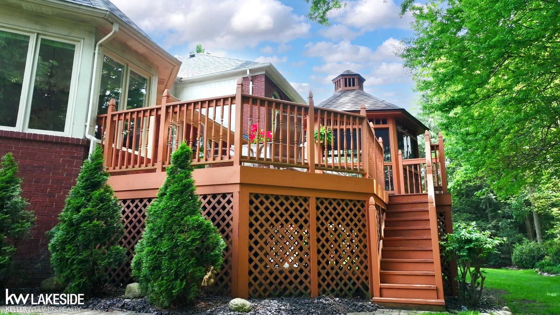 main property photo 82