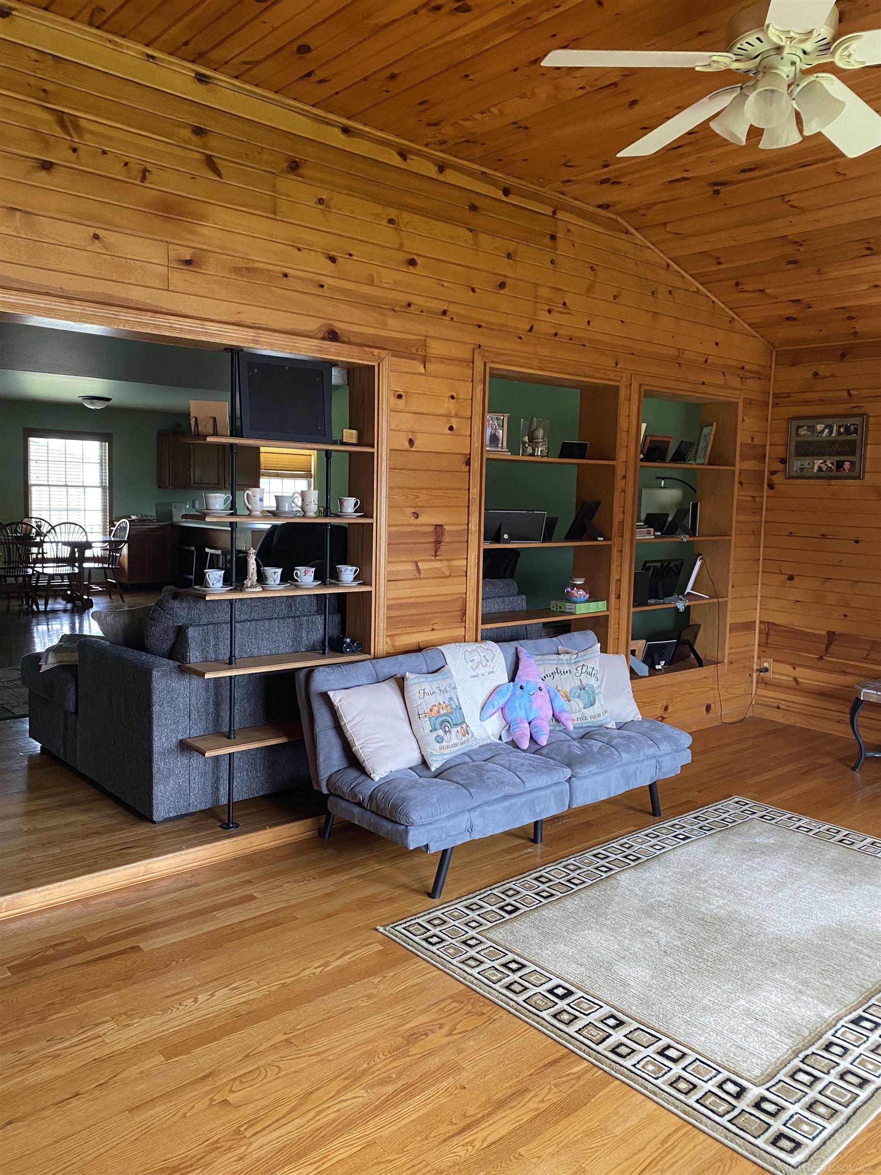 main property photo 22