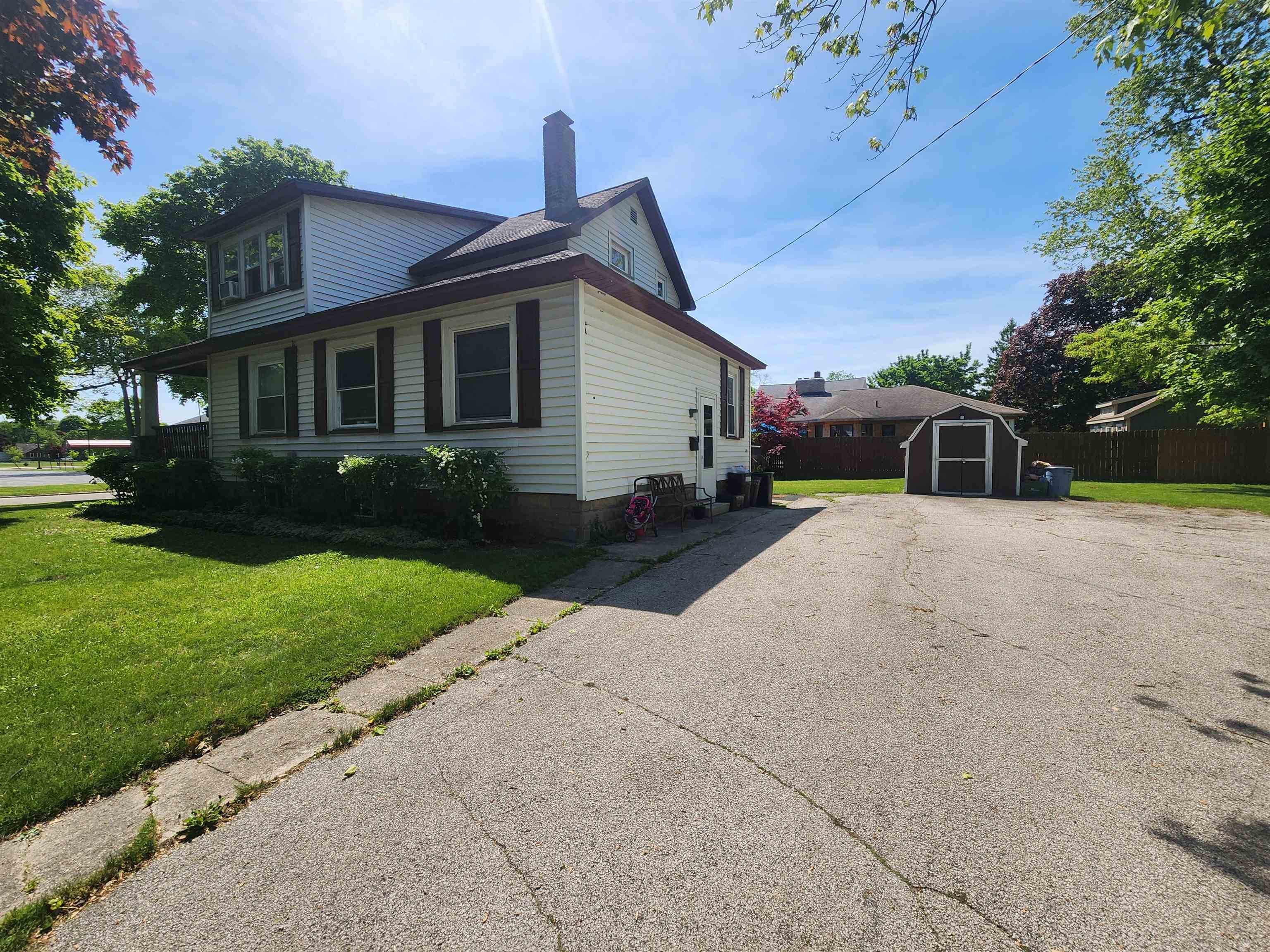 main property photo 3