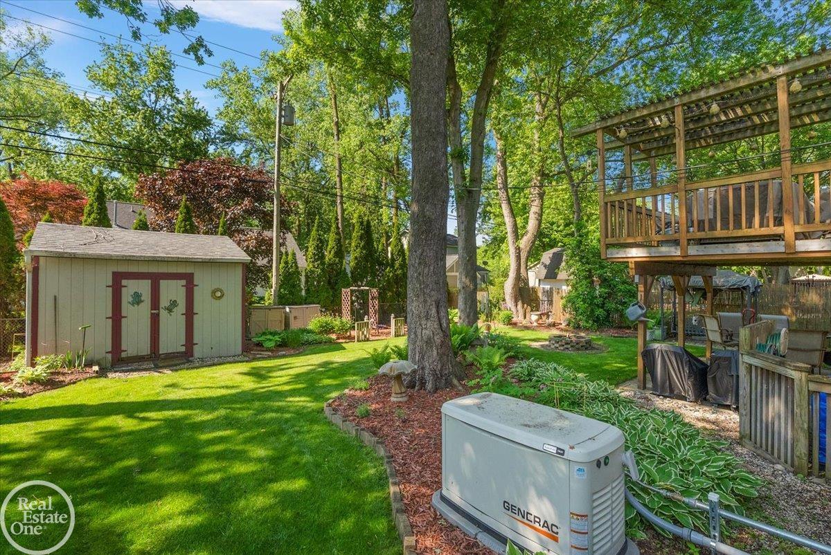 main property photo 33