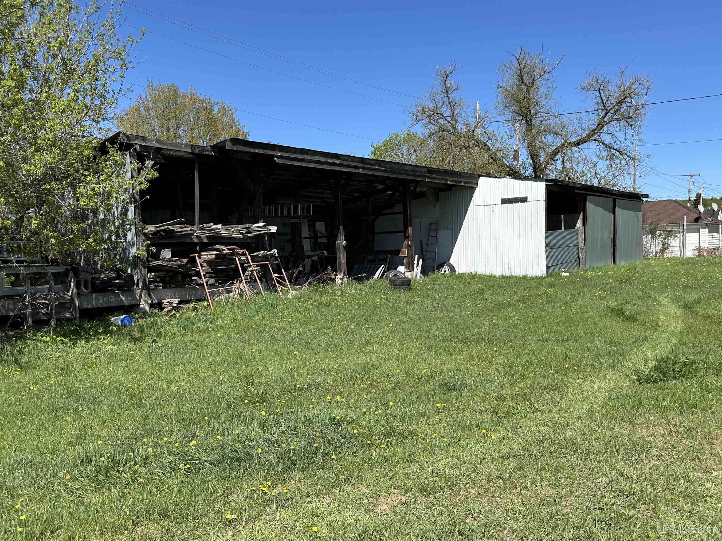 main property photo 2