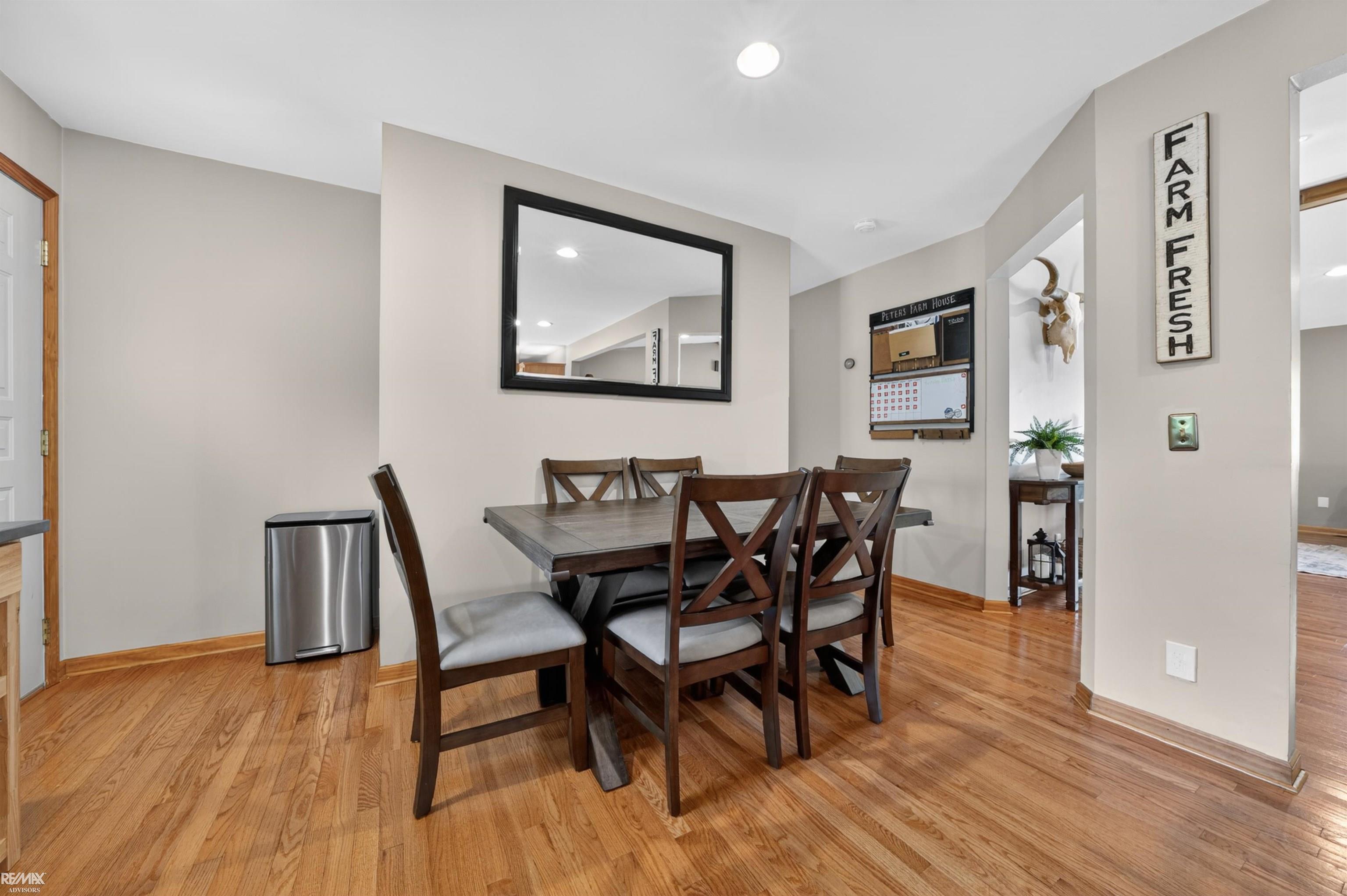 property viewer photo 21