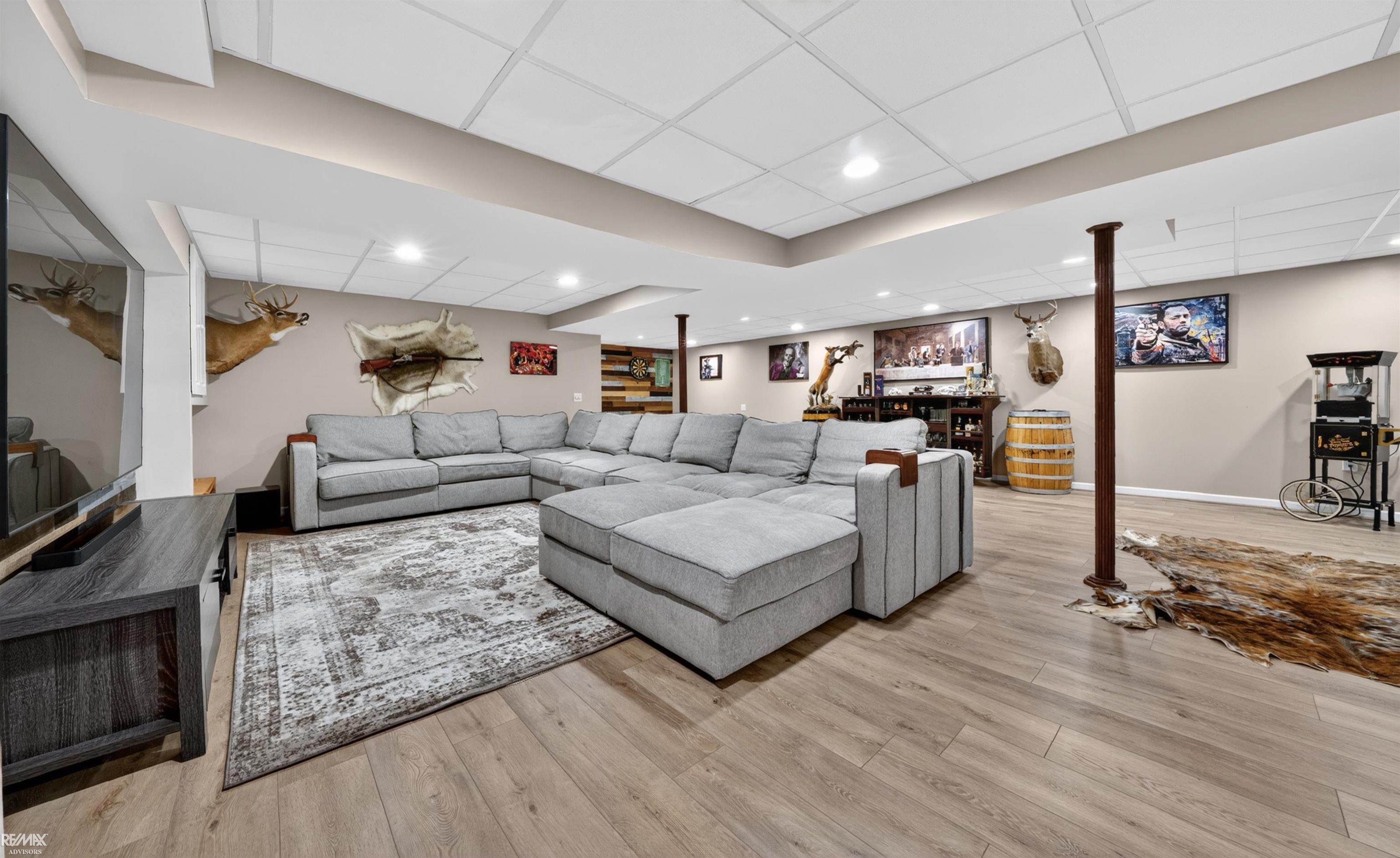 property viewer photo 37