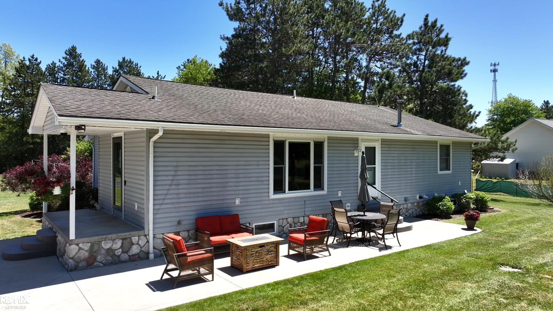 property viewer photo 7