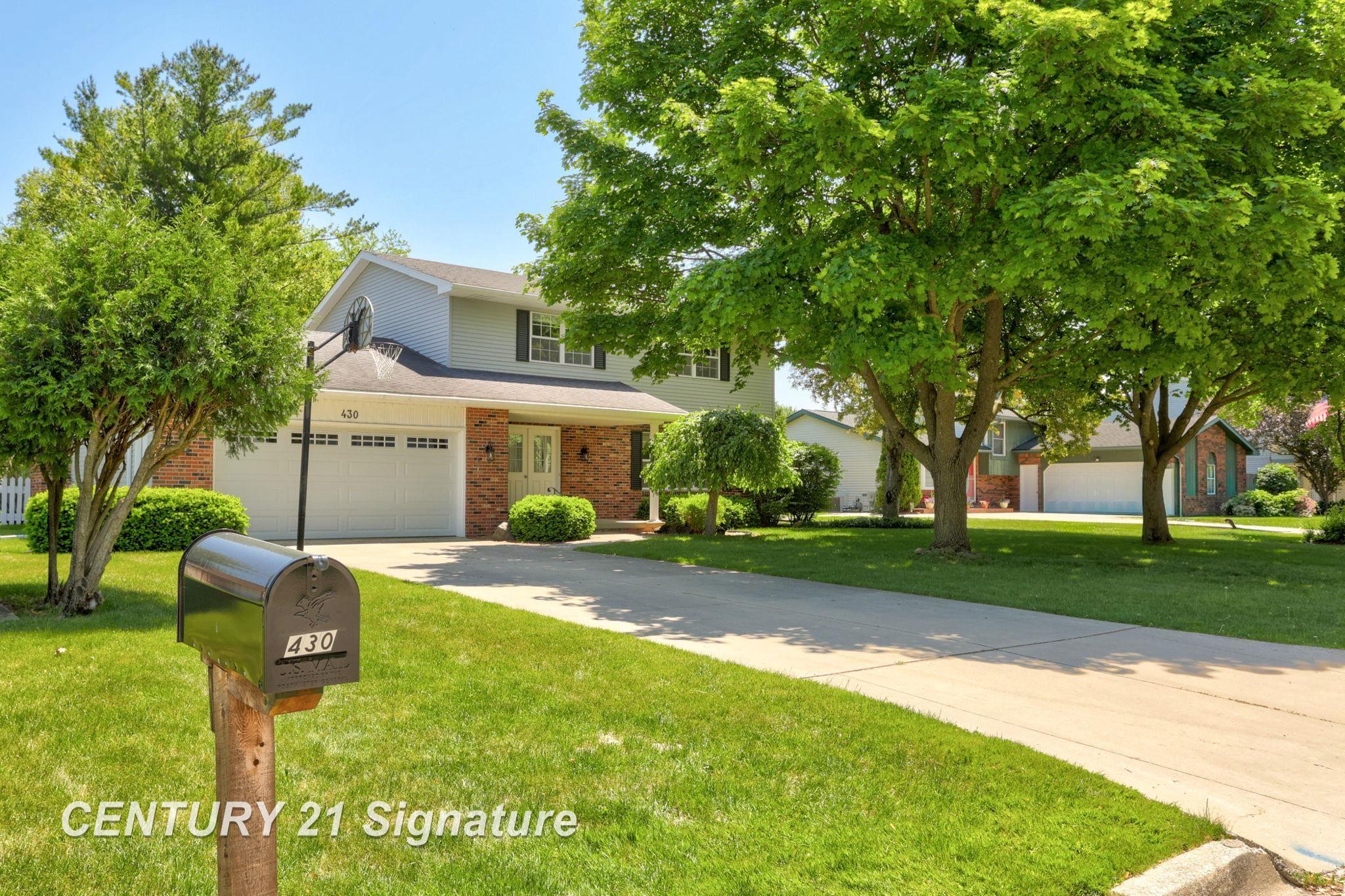 main property photo 46