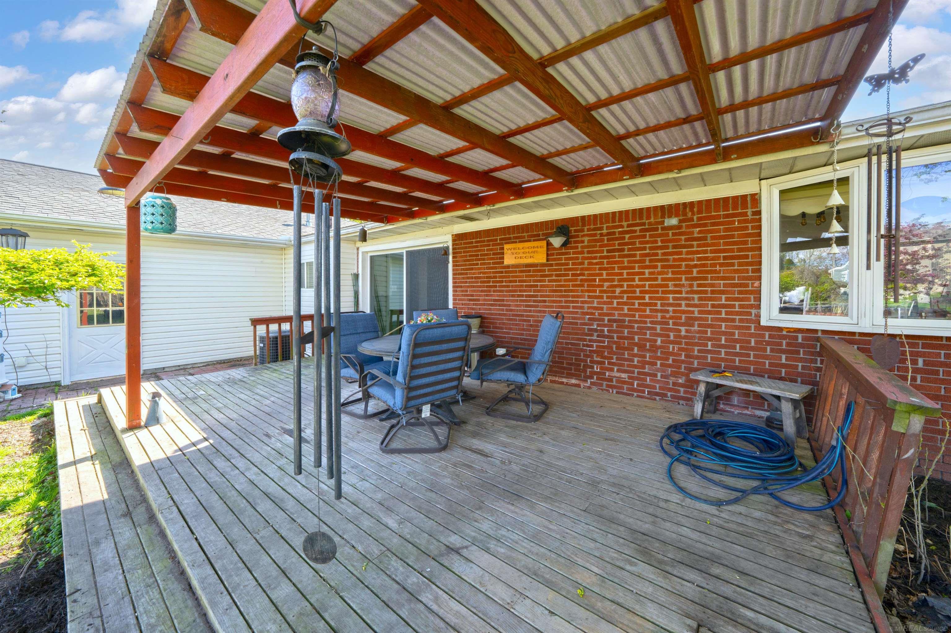 main property photo 14