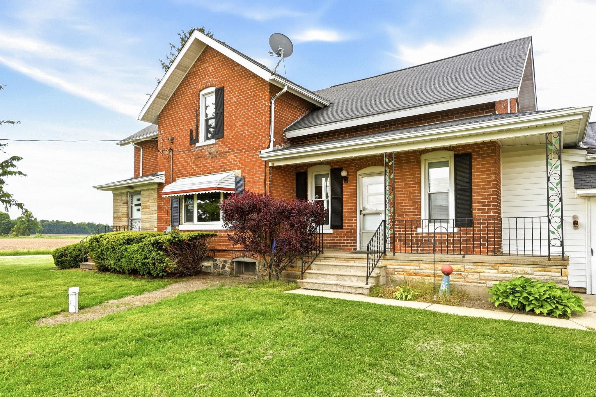 main property photo 5