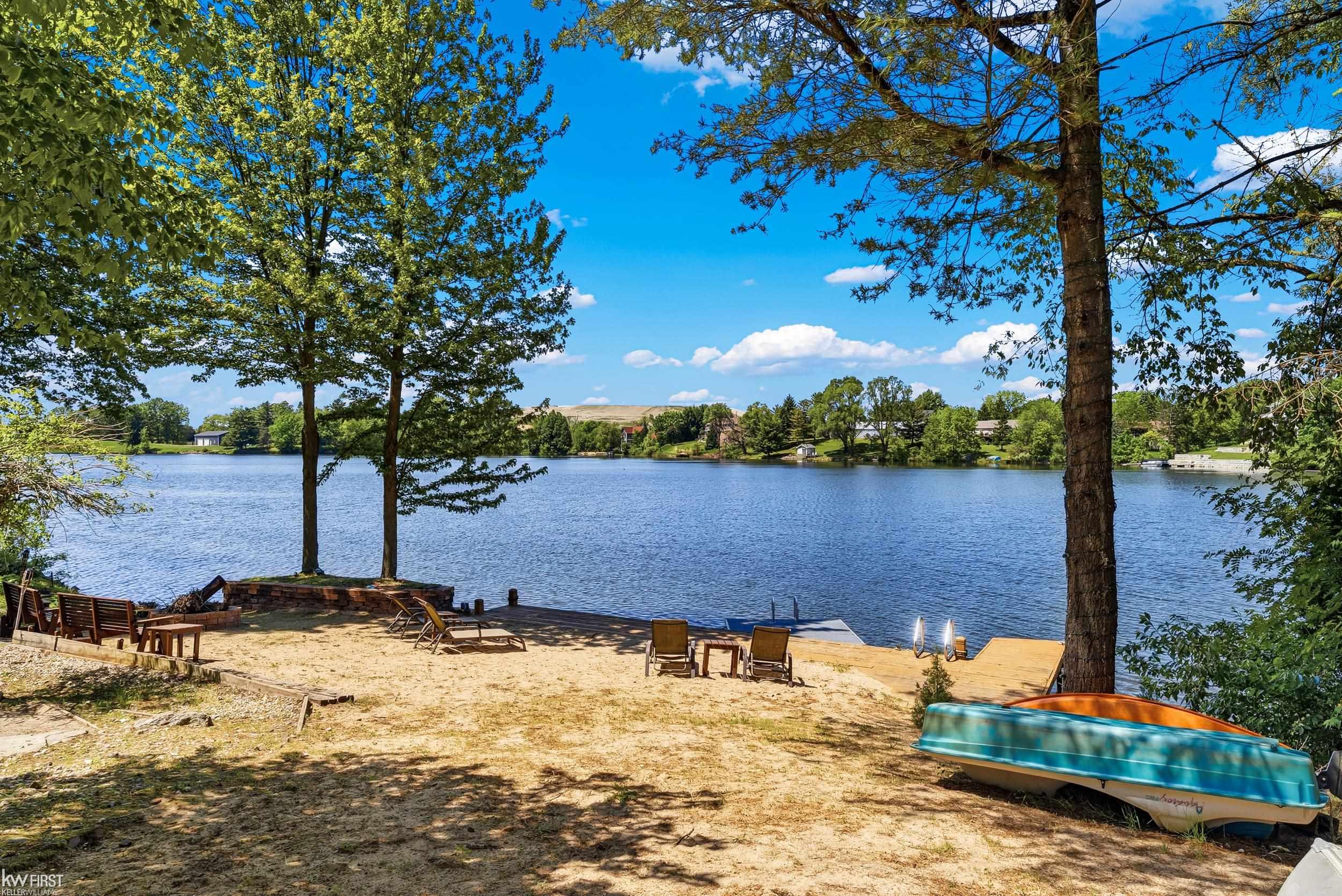 main property photo 64