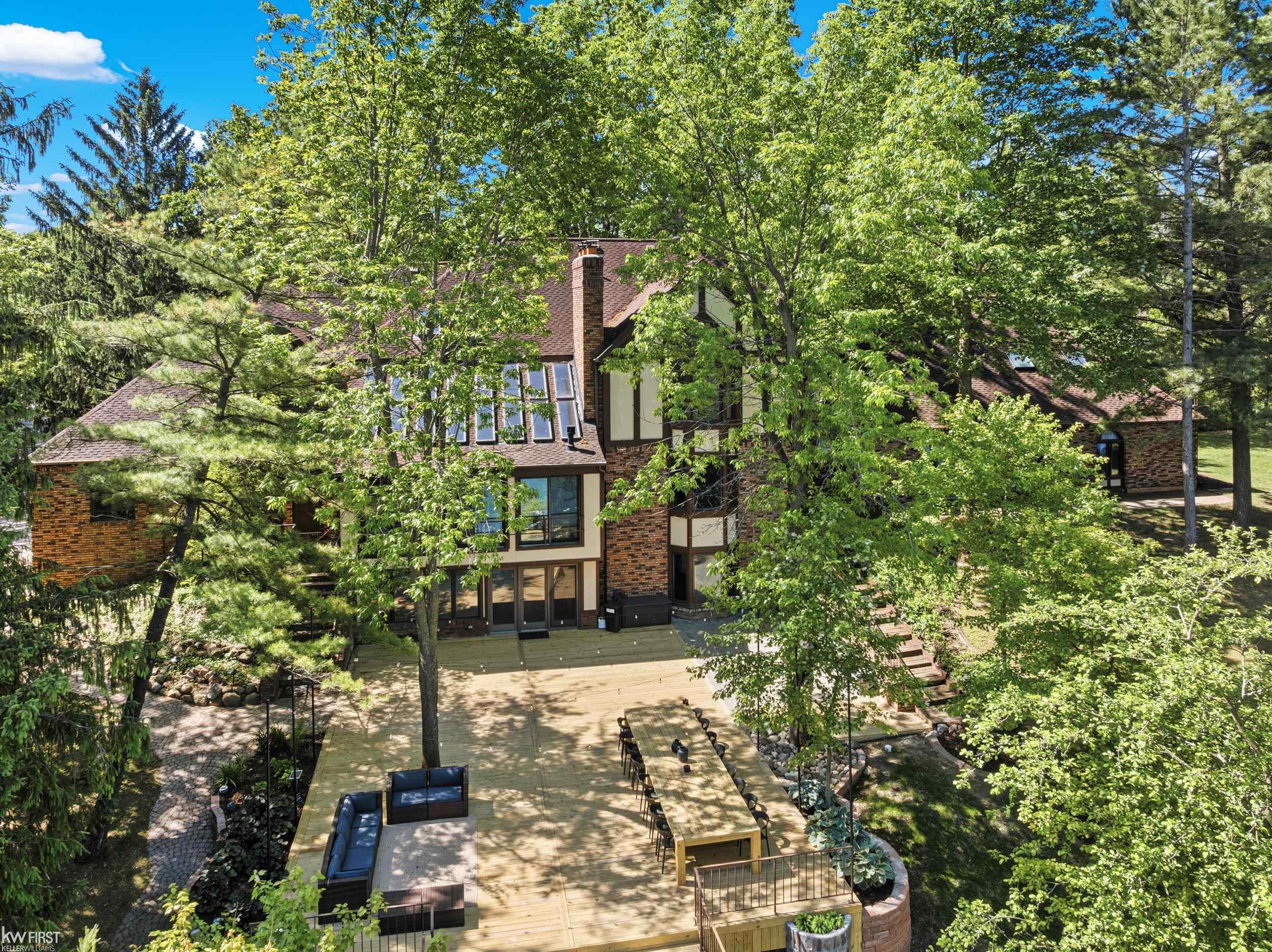 main property photo 66