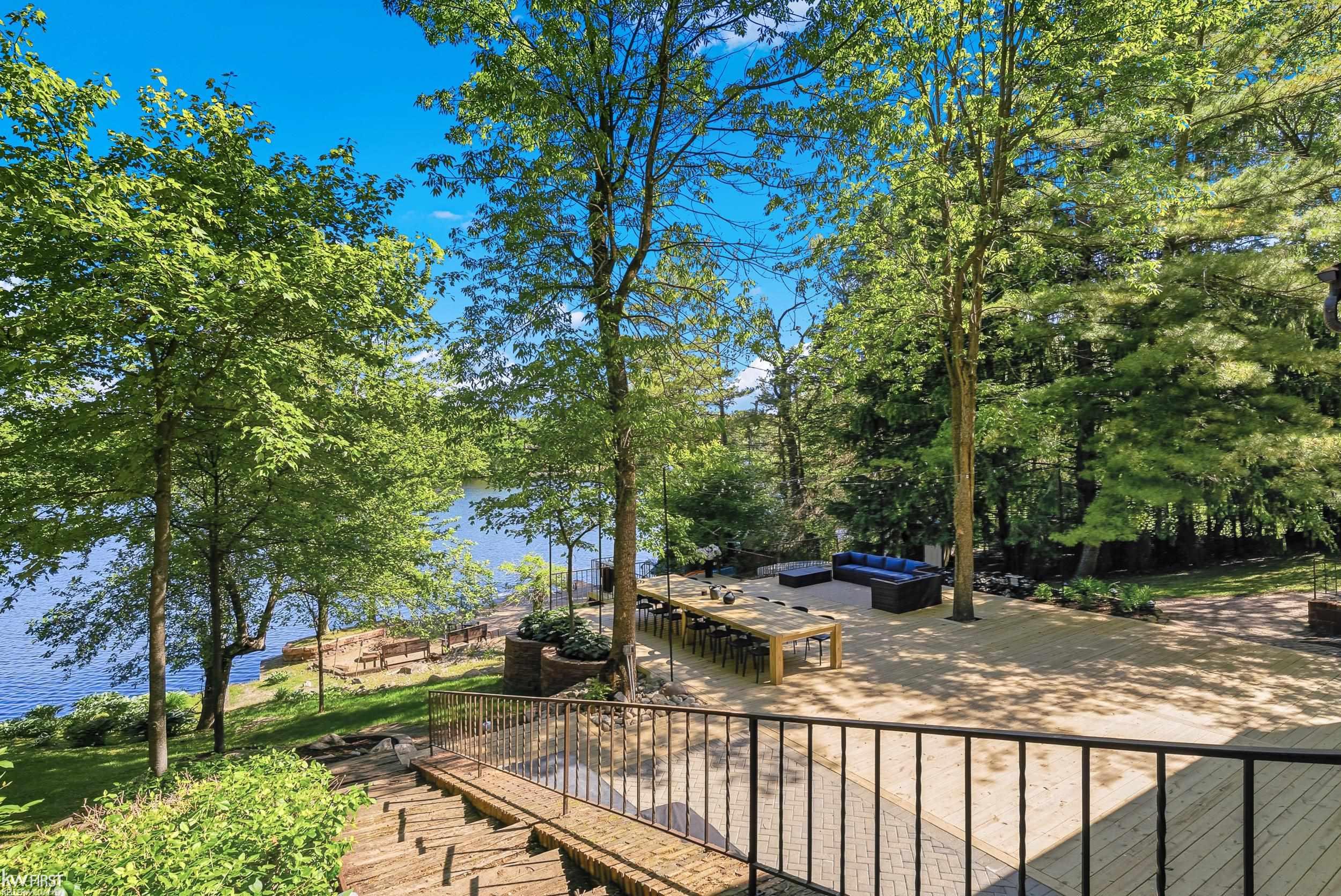 main property photo 72