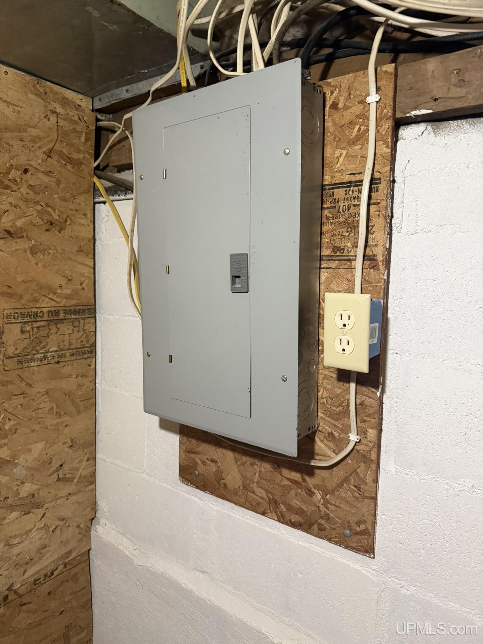 main property photo 21