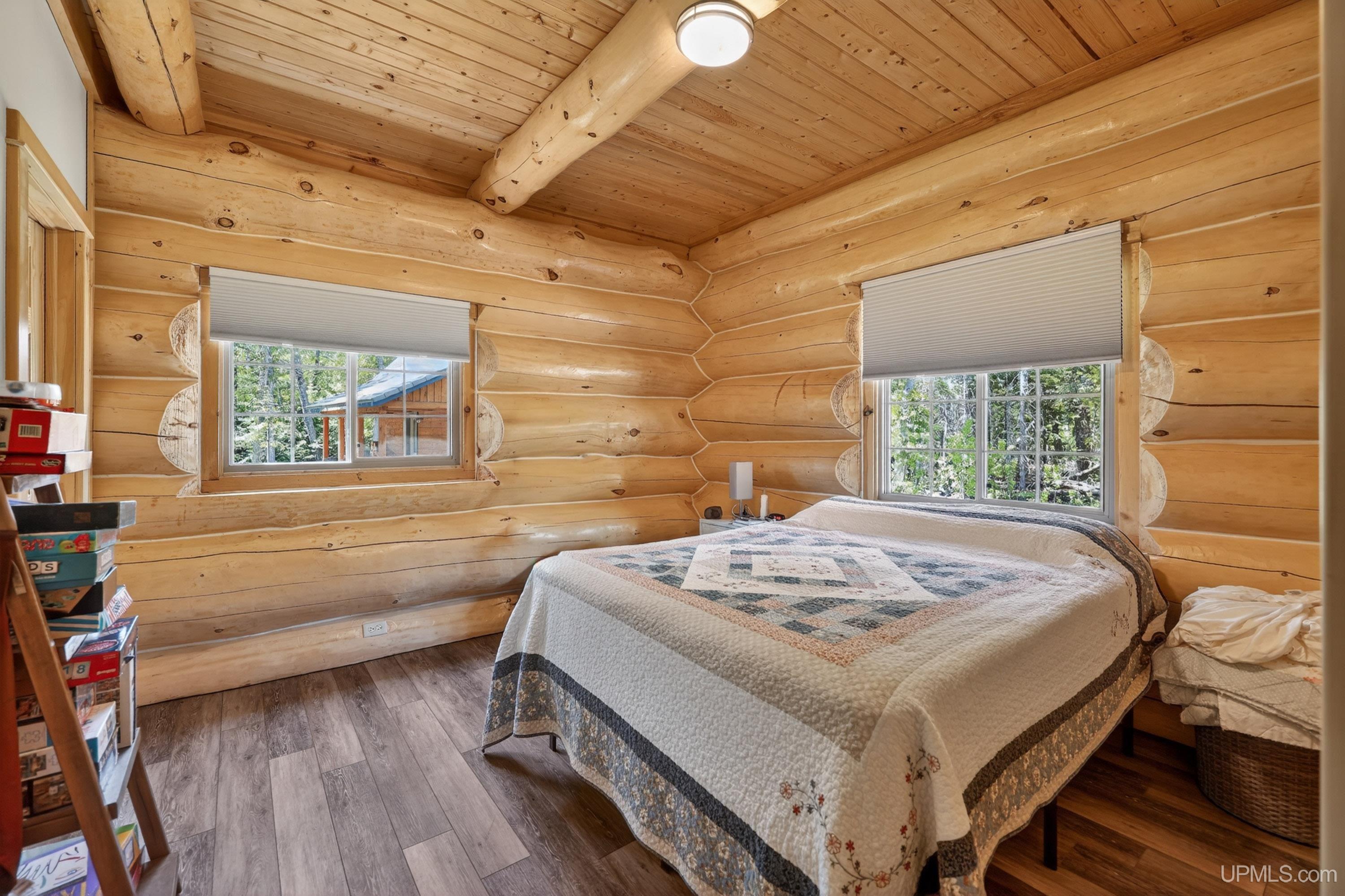 main property photo 21