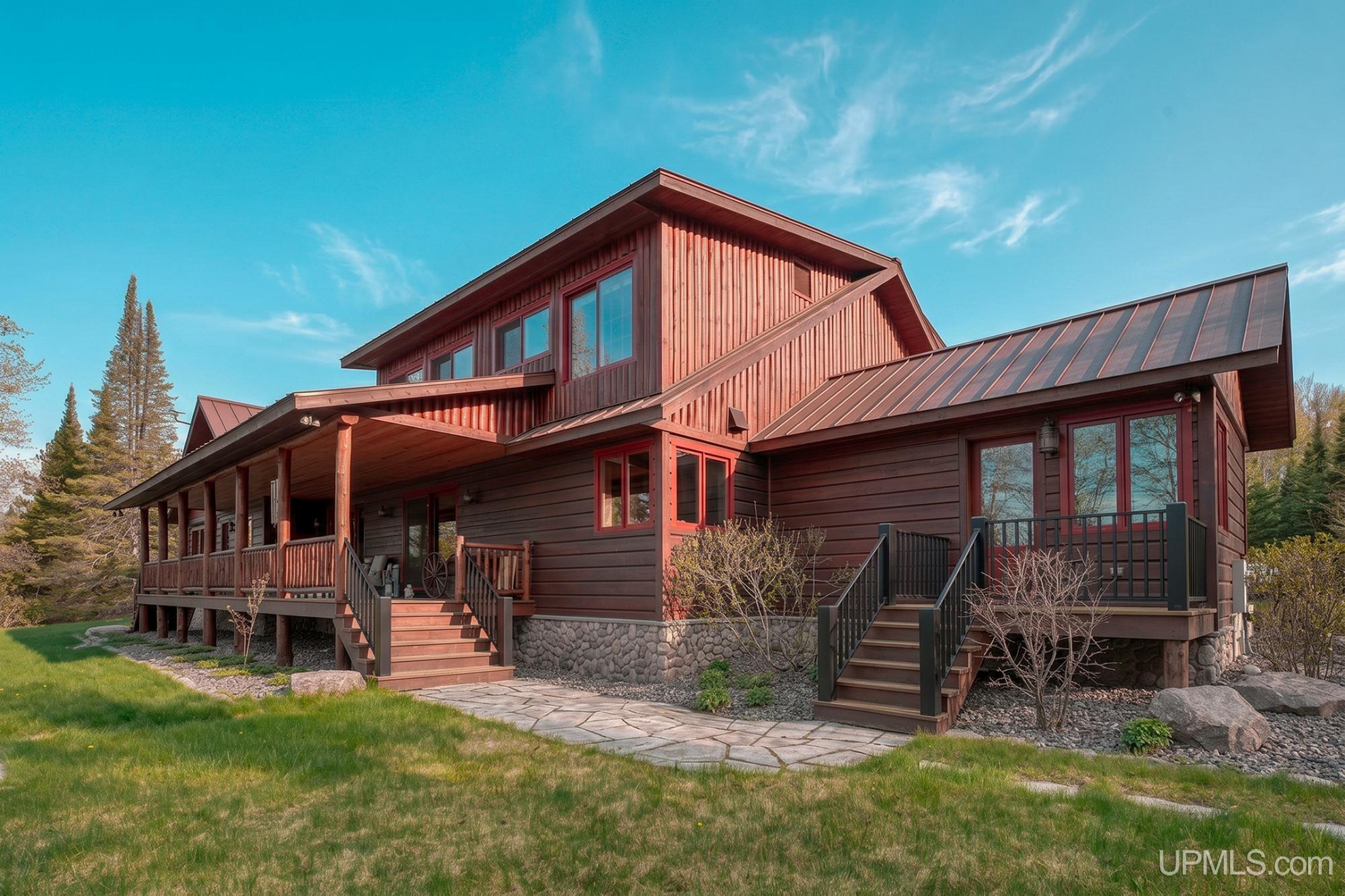 main property photo 37