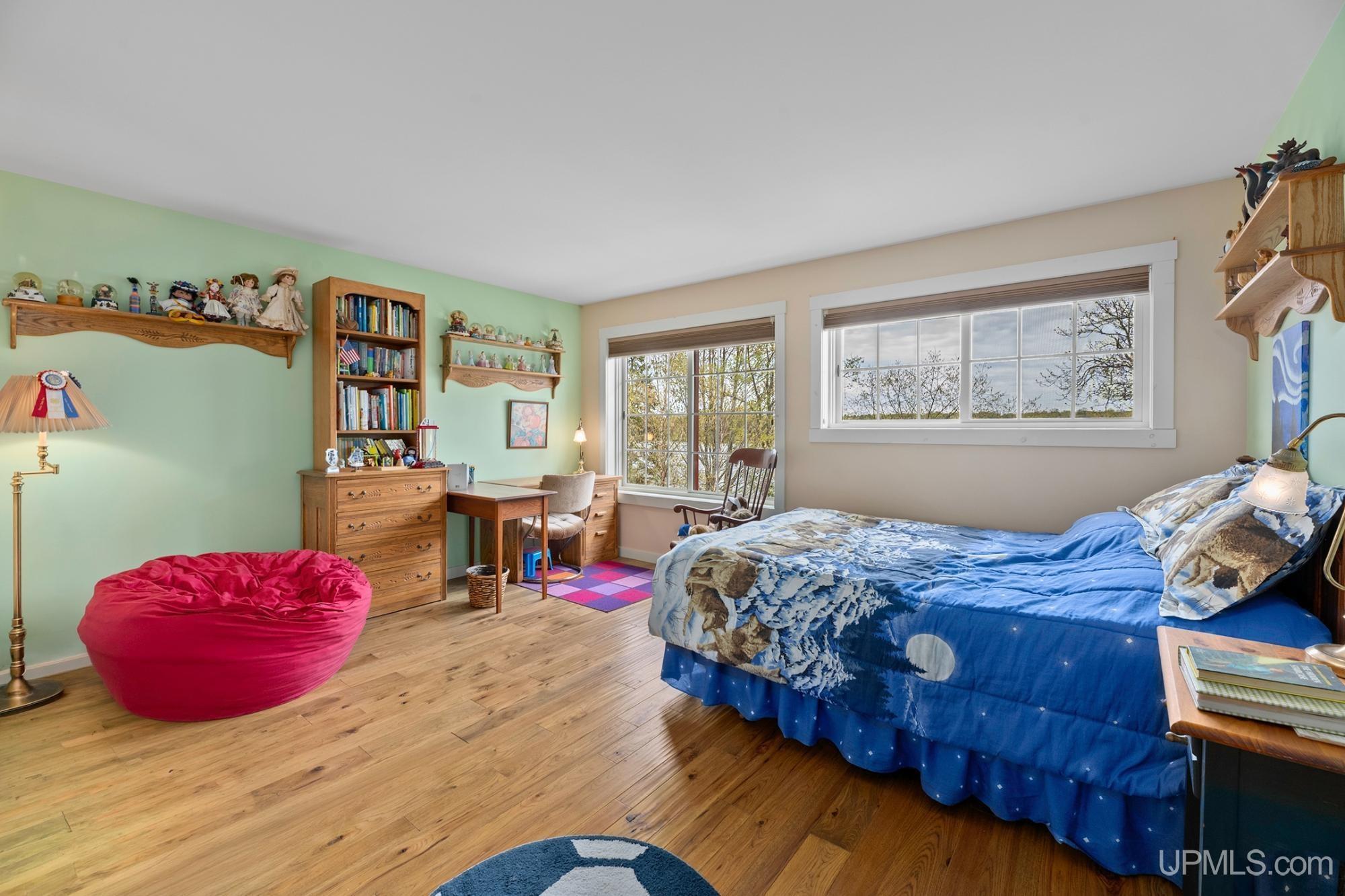 main property photo 43