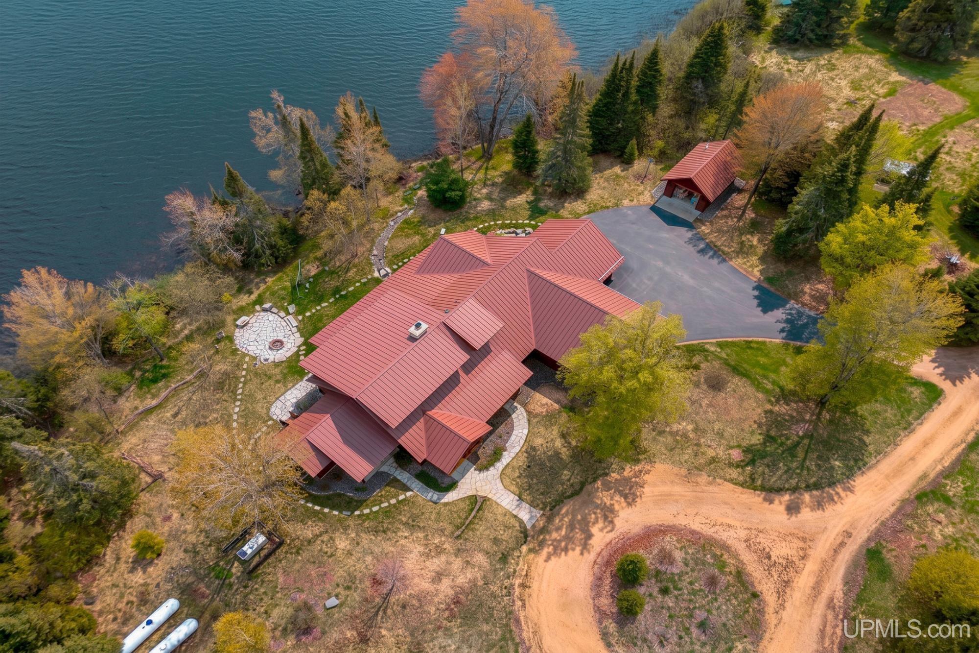 main property photo 59