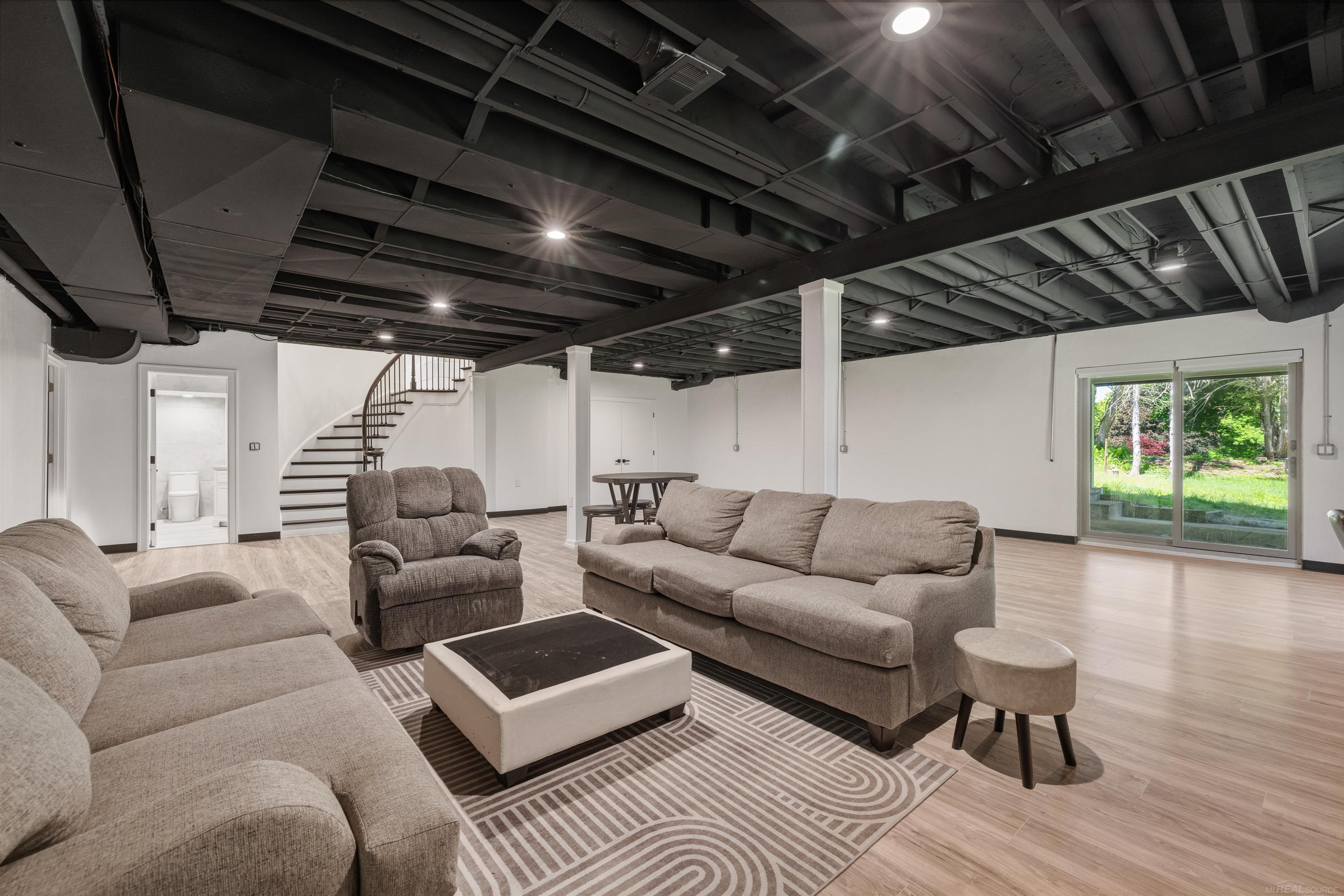 main property photo 53
