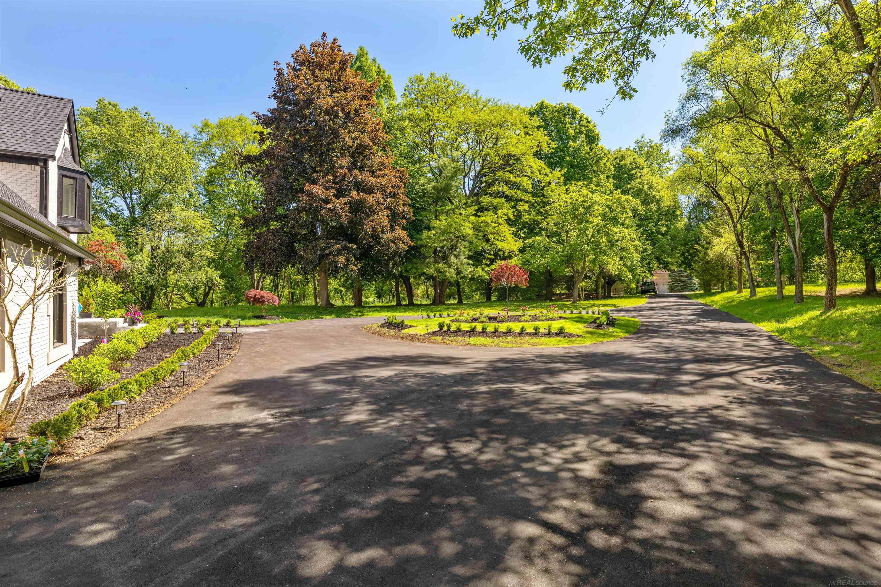 main property photo 57