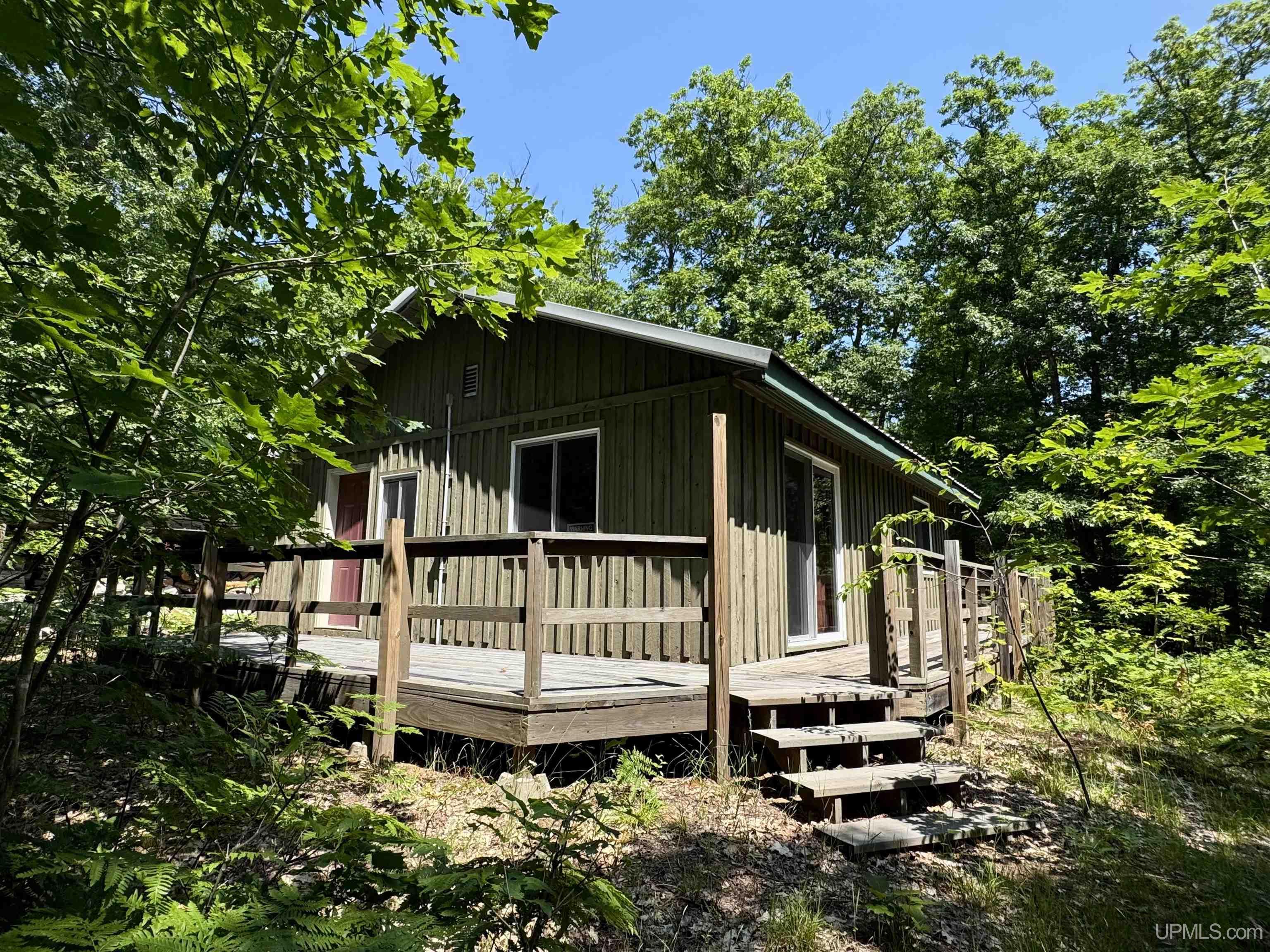 main property photo 0