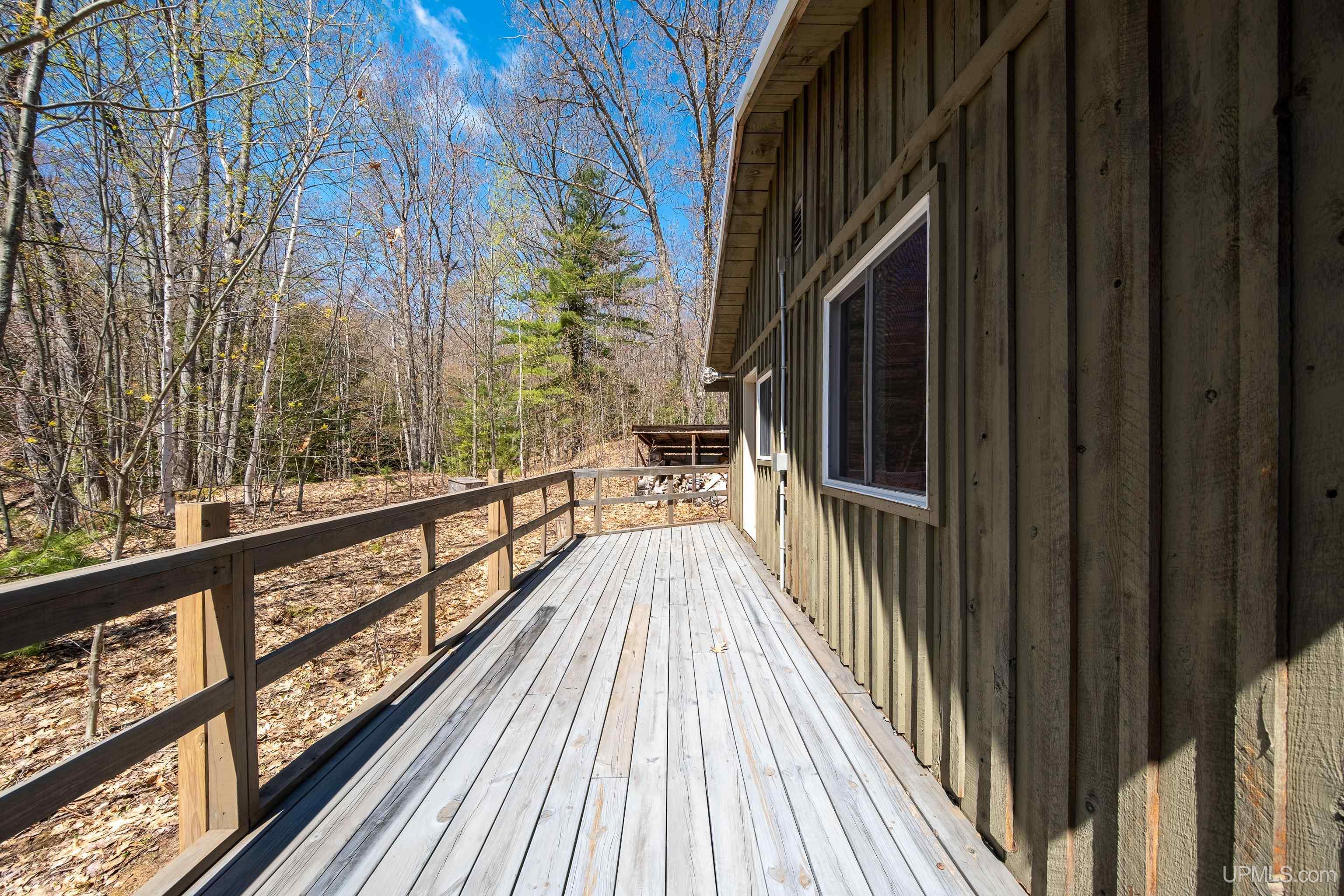 main property photo 25